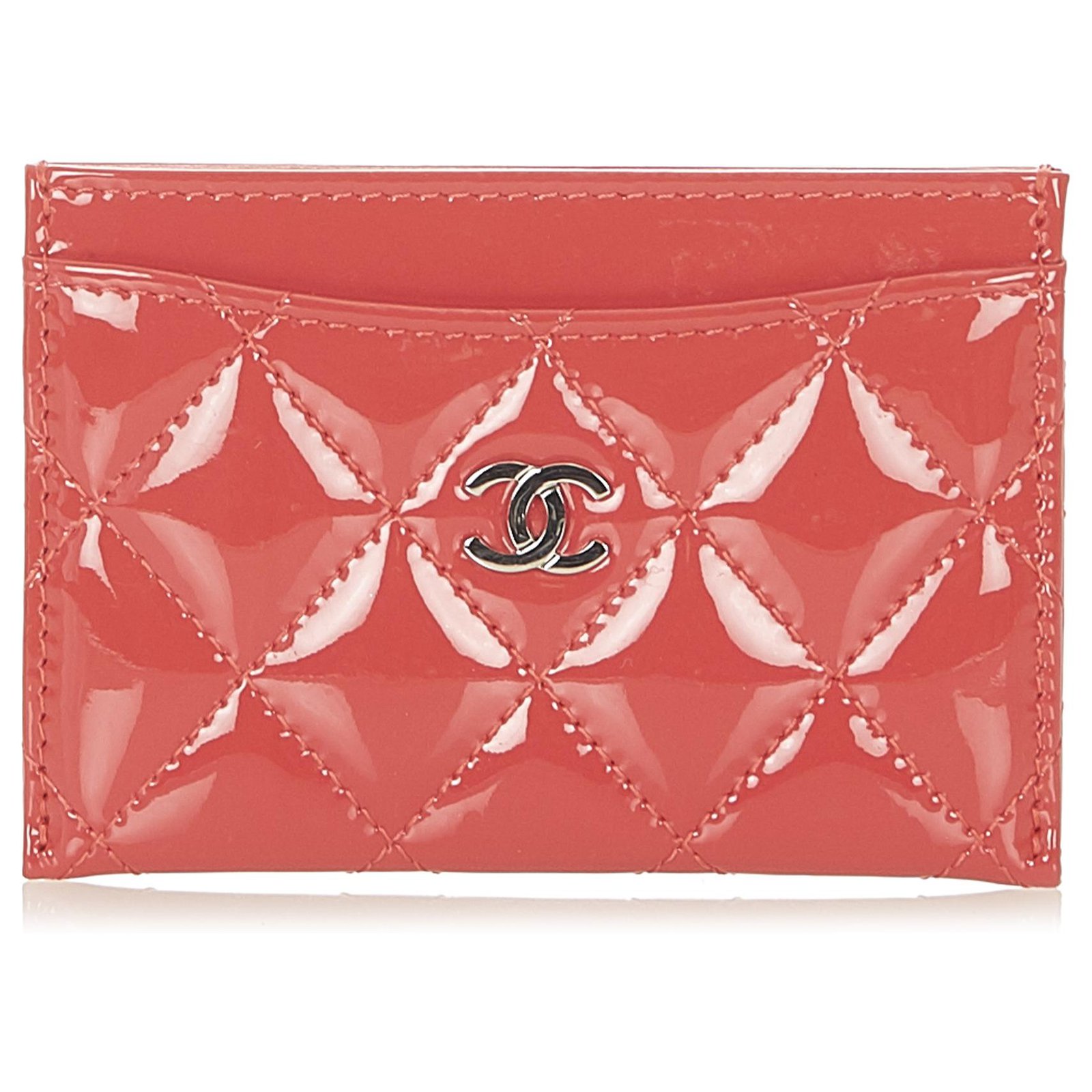 Som regel enke Medicinsk malpractice Chanel Red CC Timeless Patent Leather Card Holder ref.304310 - Joli Closet
