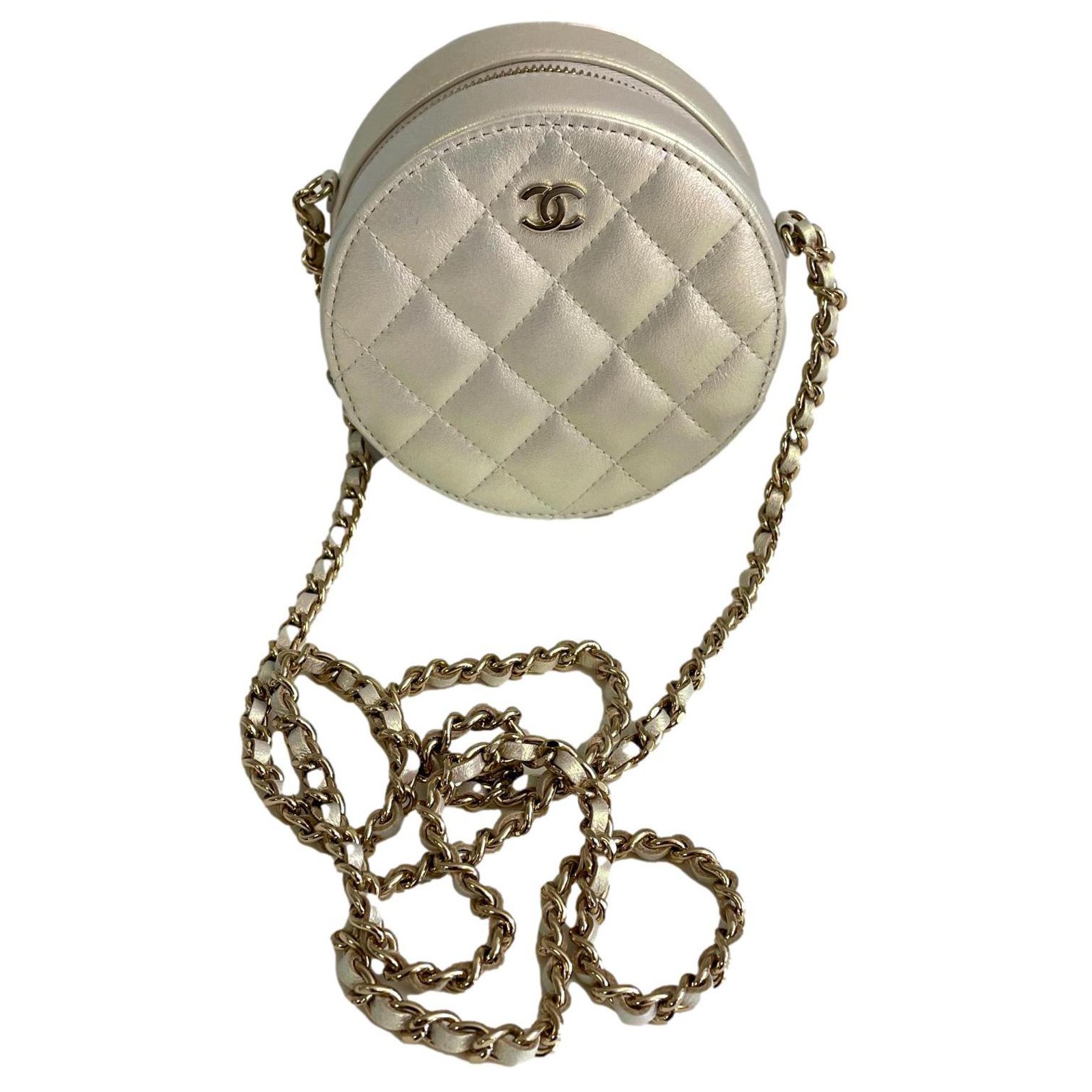 Chanel 2021 Round Clutch w/ Chain - White Crossbody Bags, Handbags -  CHA610994