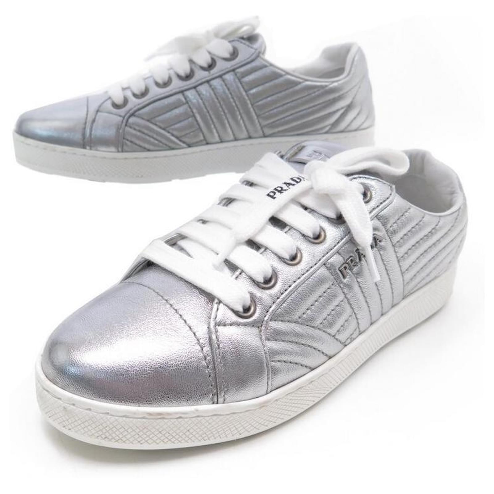 scarpe prada argento