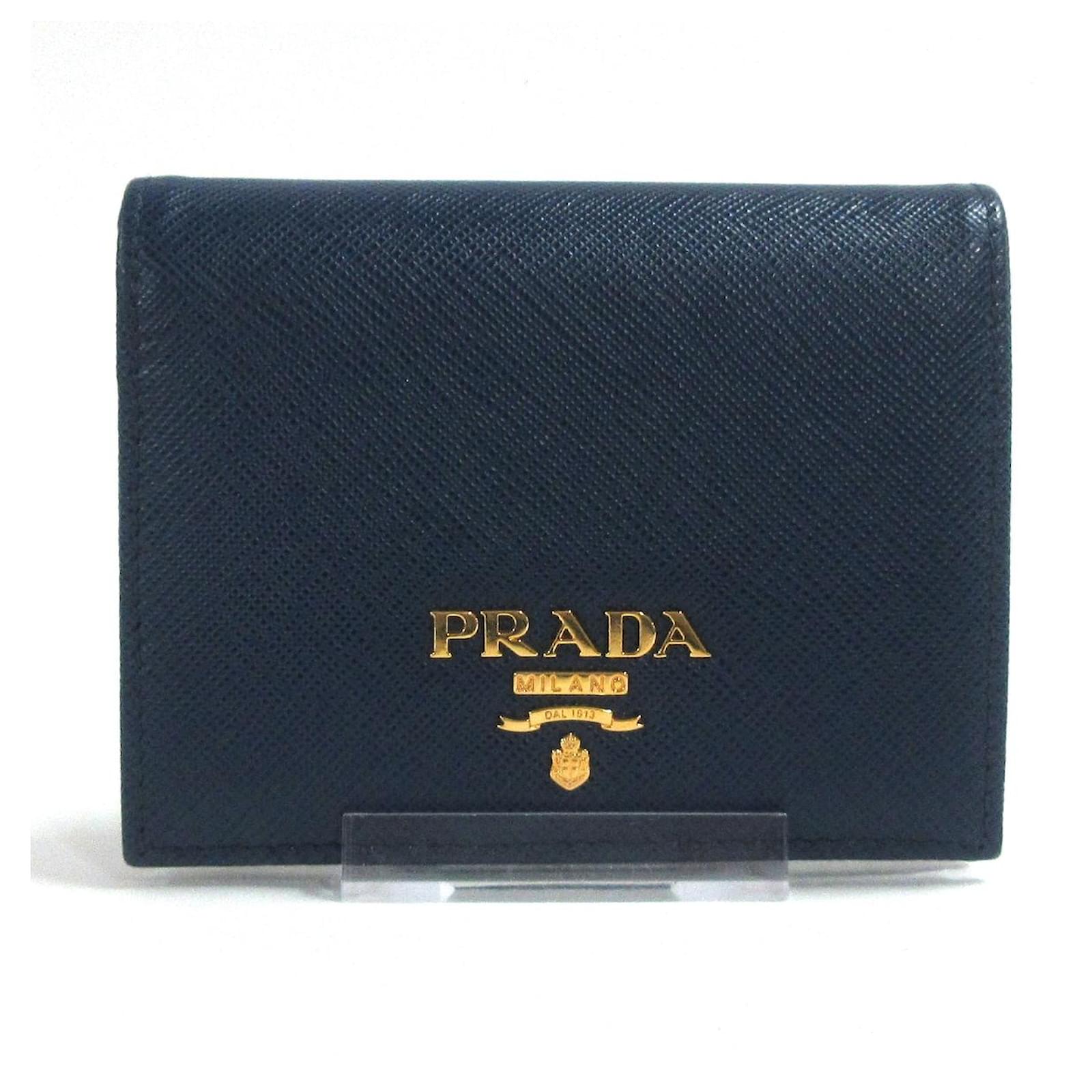 PRADA wallet Navy blue Leather ref.312463 Joli Closet