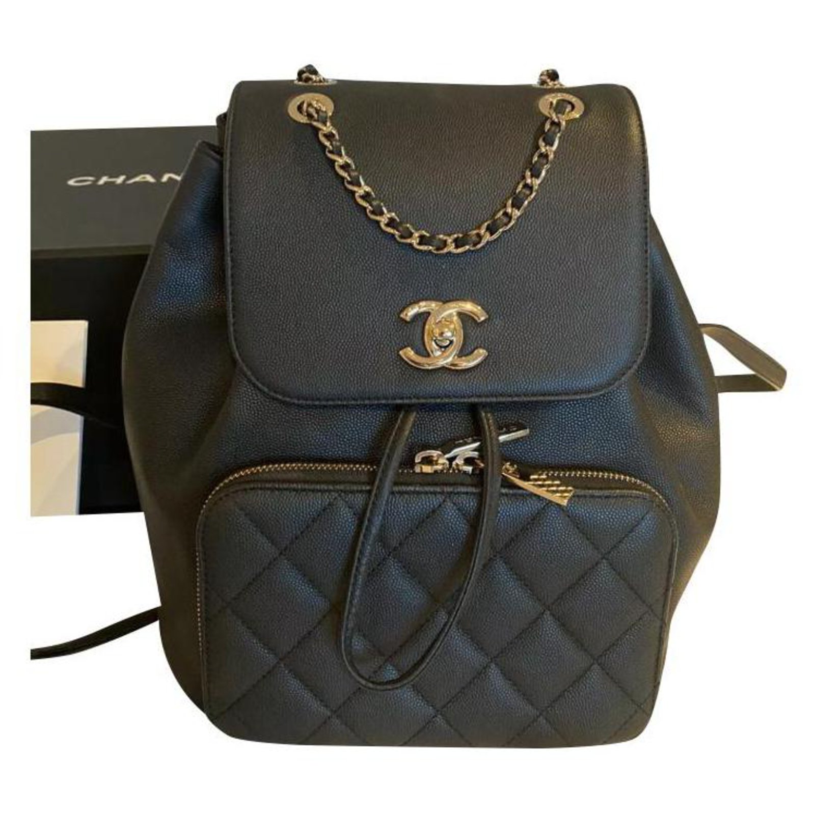 Very rare Chanel backpack Black Leather ref.312620 - Joli Closet