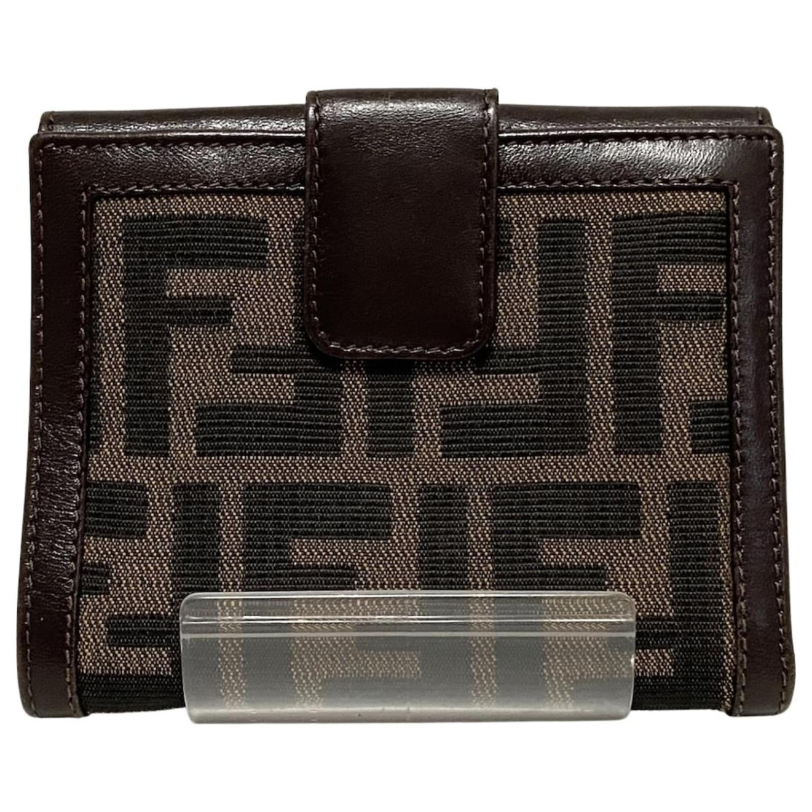 fendi wallet keychain