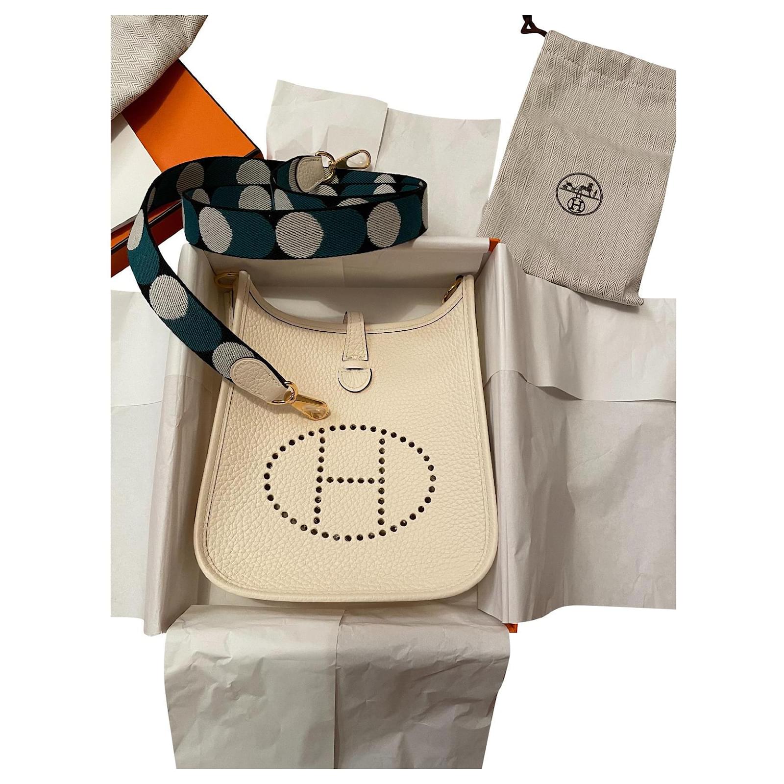 Hermès Evelyne Mini Bag Beige Leather ref.585265 - Joli Closet