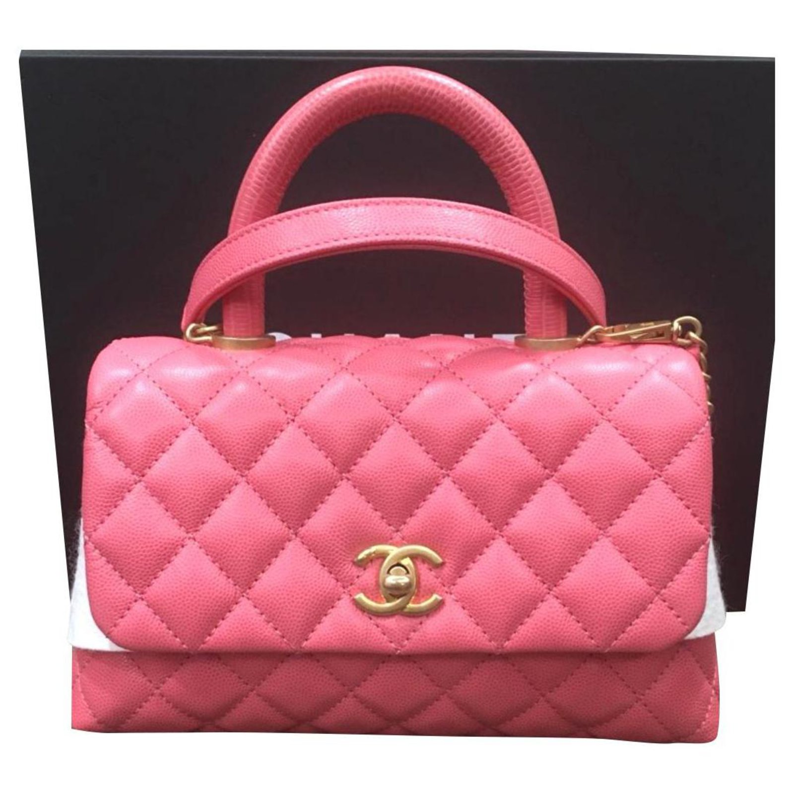 Chanel Small pink Coco Handle bag GHW Leather ref.315376 - Joli Closet