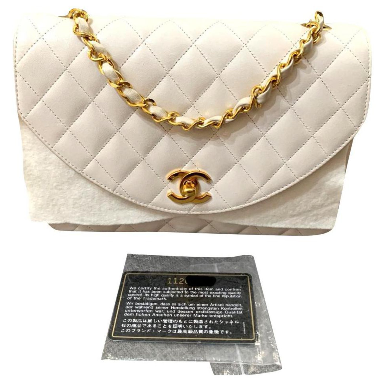 Vintage Chanel White quilted flap bag 24K gold hardware Leather   - Joli Closet