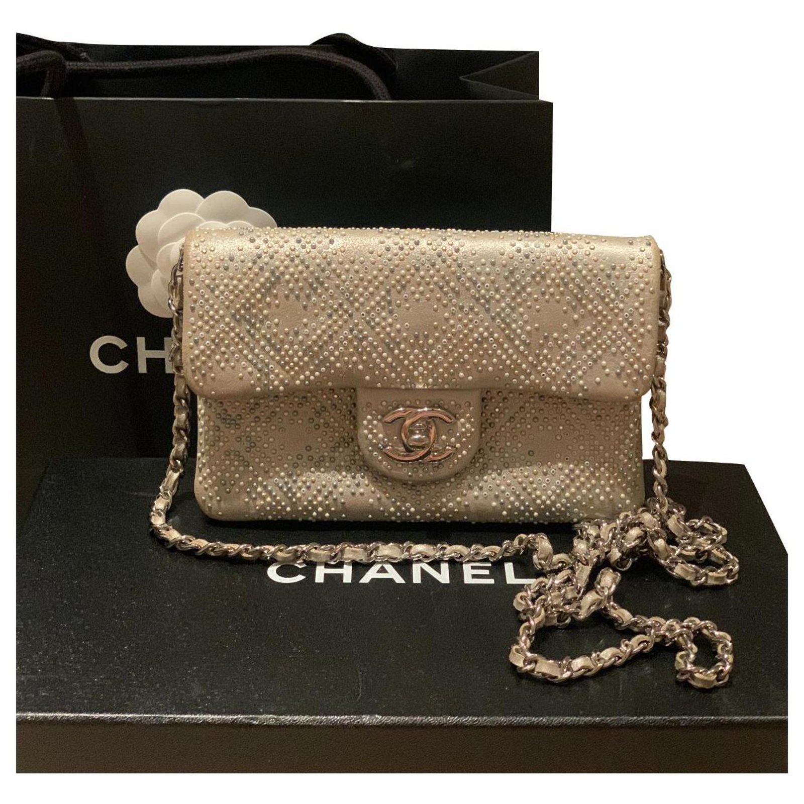 Chanel mini shoulder bag