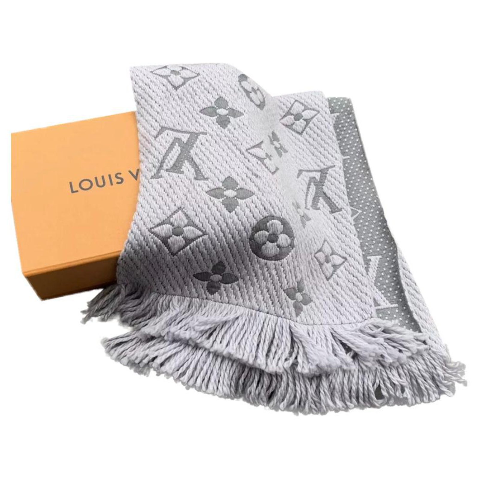 Louis Vuitton Scarves Grey Silk Wool ref.321737 - Joli Closet