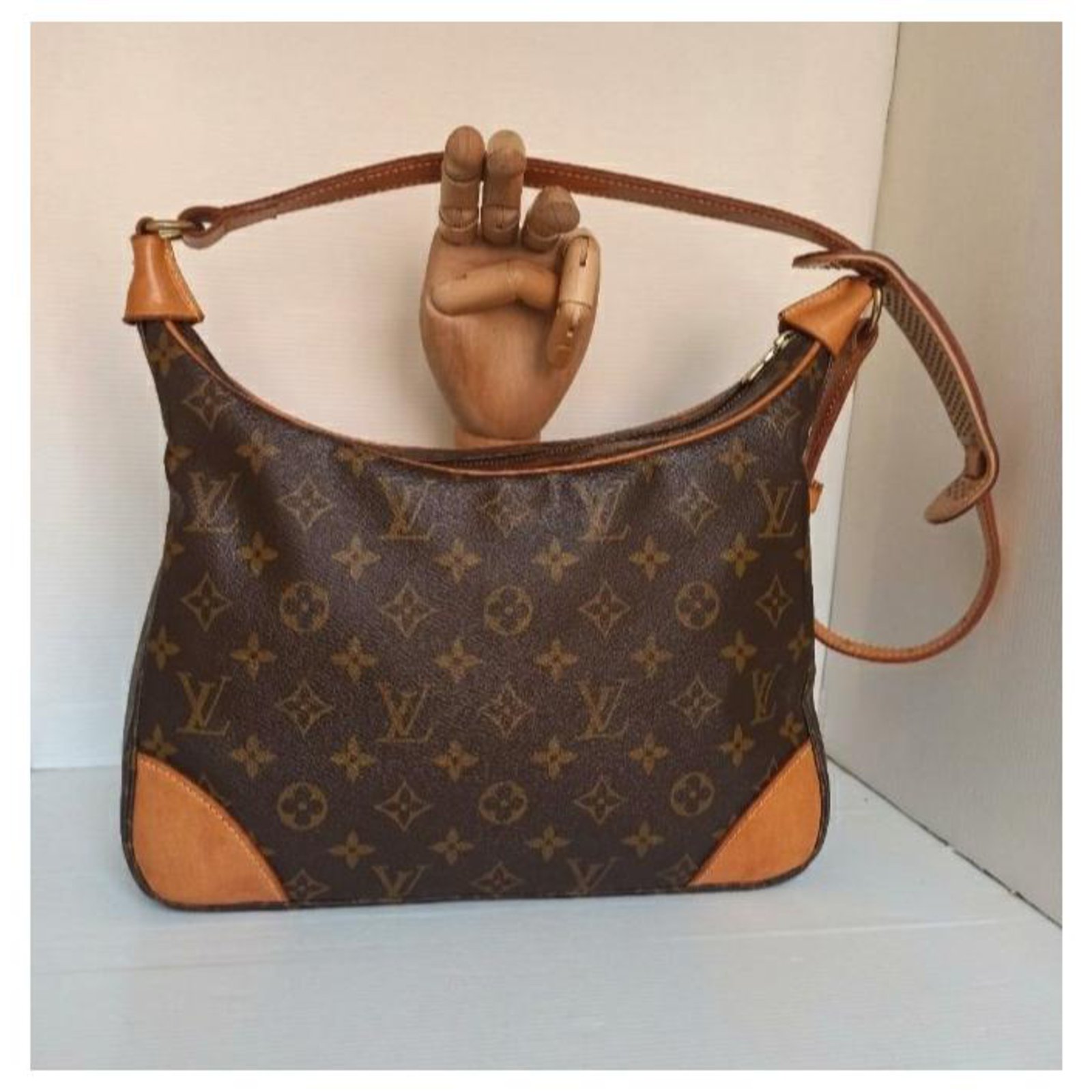 Louis Vuitton Boulogne bag Brown Beige Leather Cloth ref.321913
