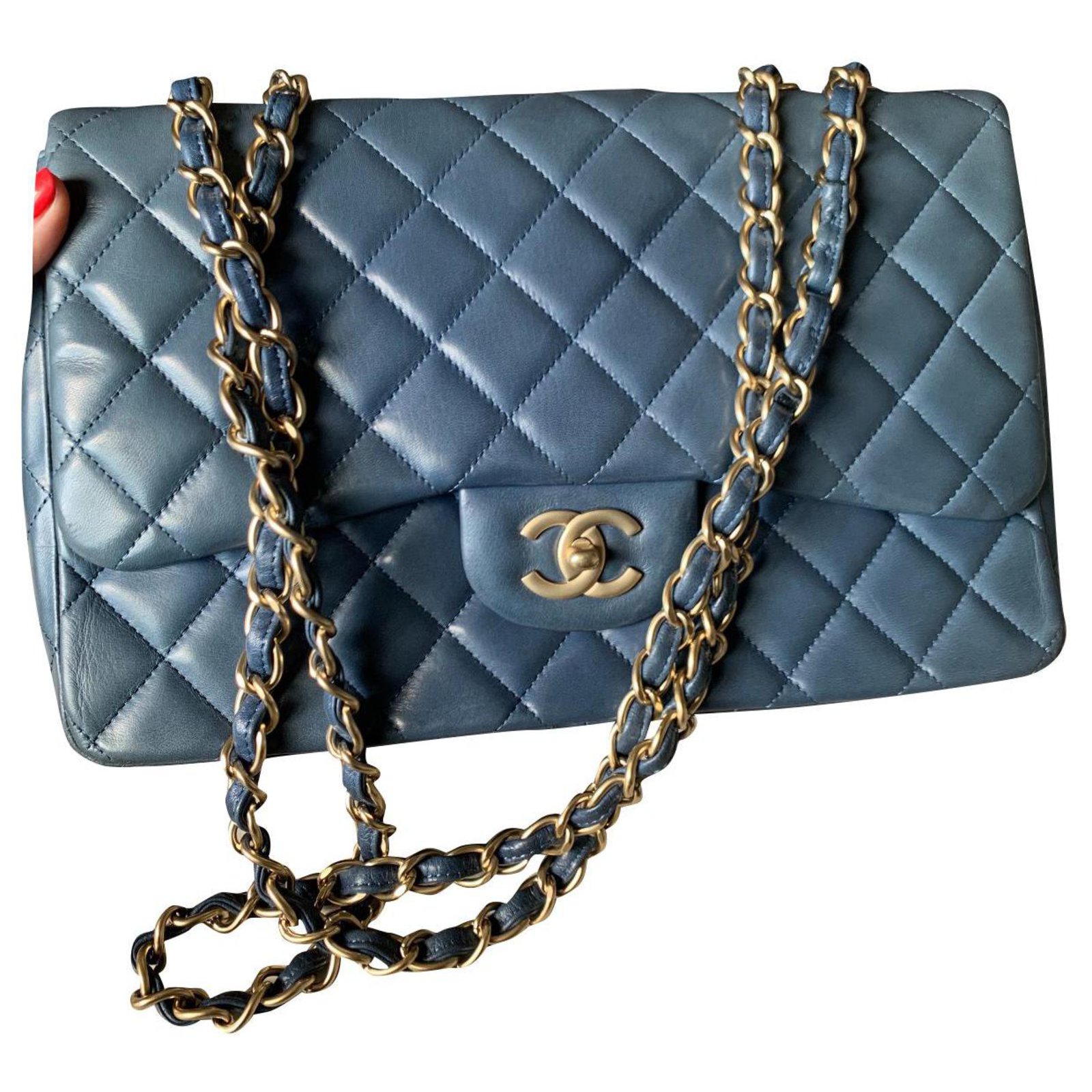 Timeless Chanel classic flap shoulder bag Light blue Leather ref.323006 -  Joli Closet