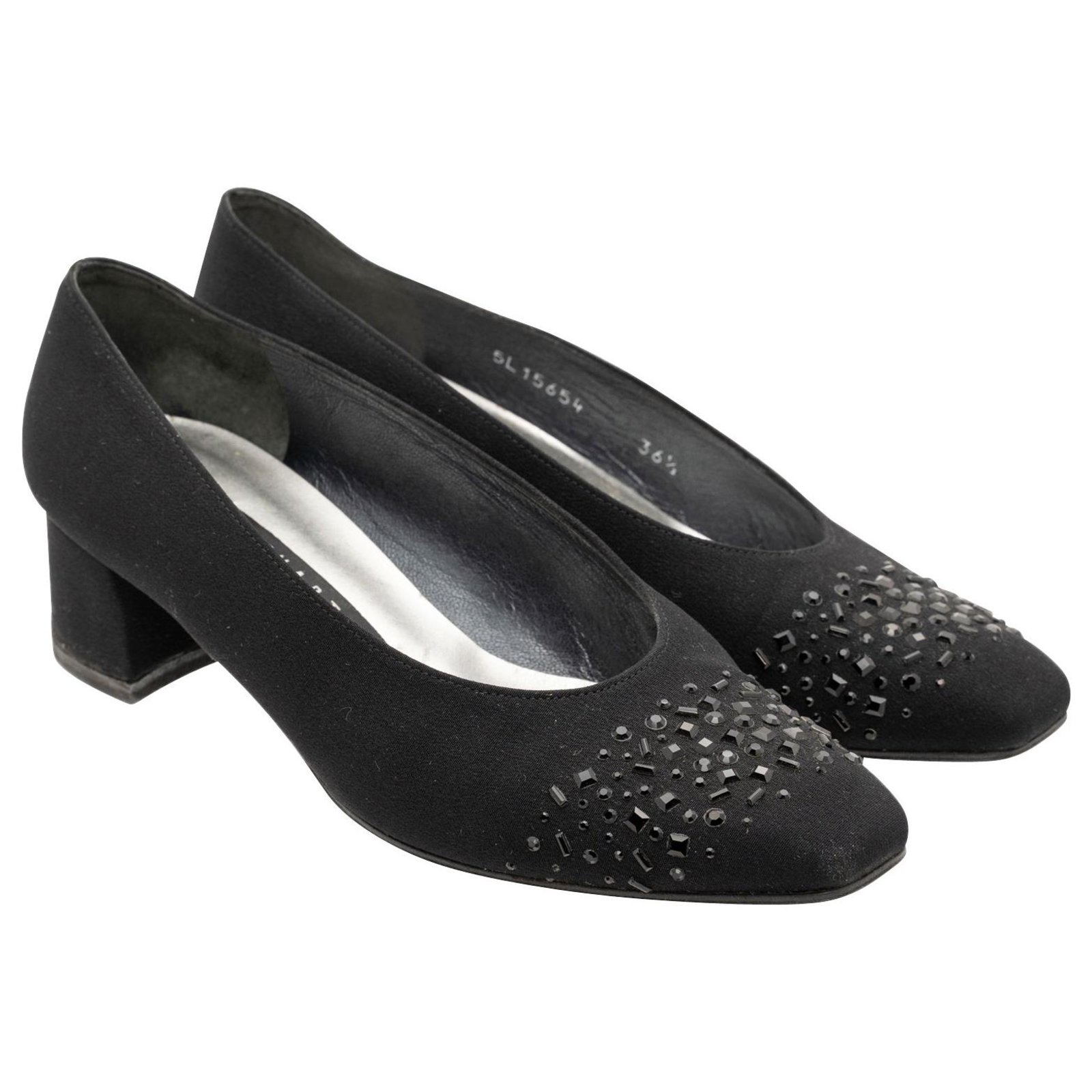 Stuart Weitzman Zapatos con punta cerrada y adornos Negro ref.324103 Joli Closet