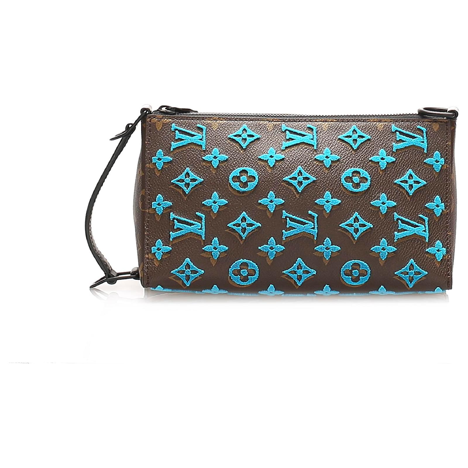 lily bloom love cats luggage