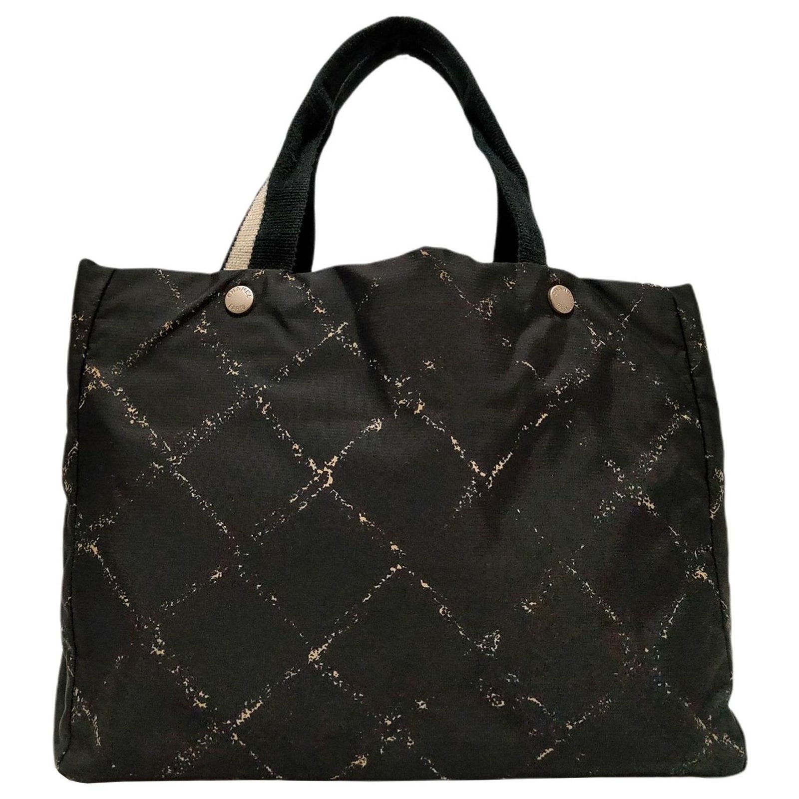 Chanel Black Old Travel Line Nylon Tote Bag White Cloth ref.328219 - Joli  Closet