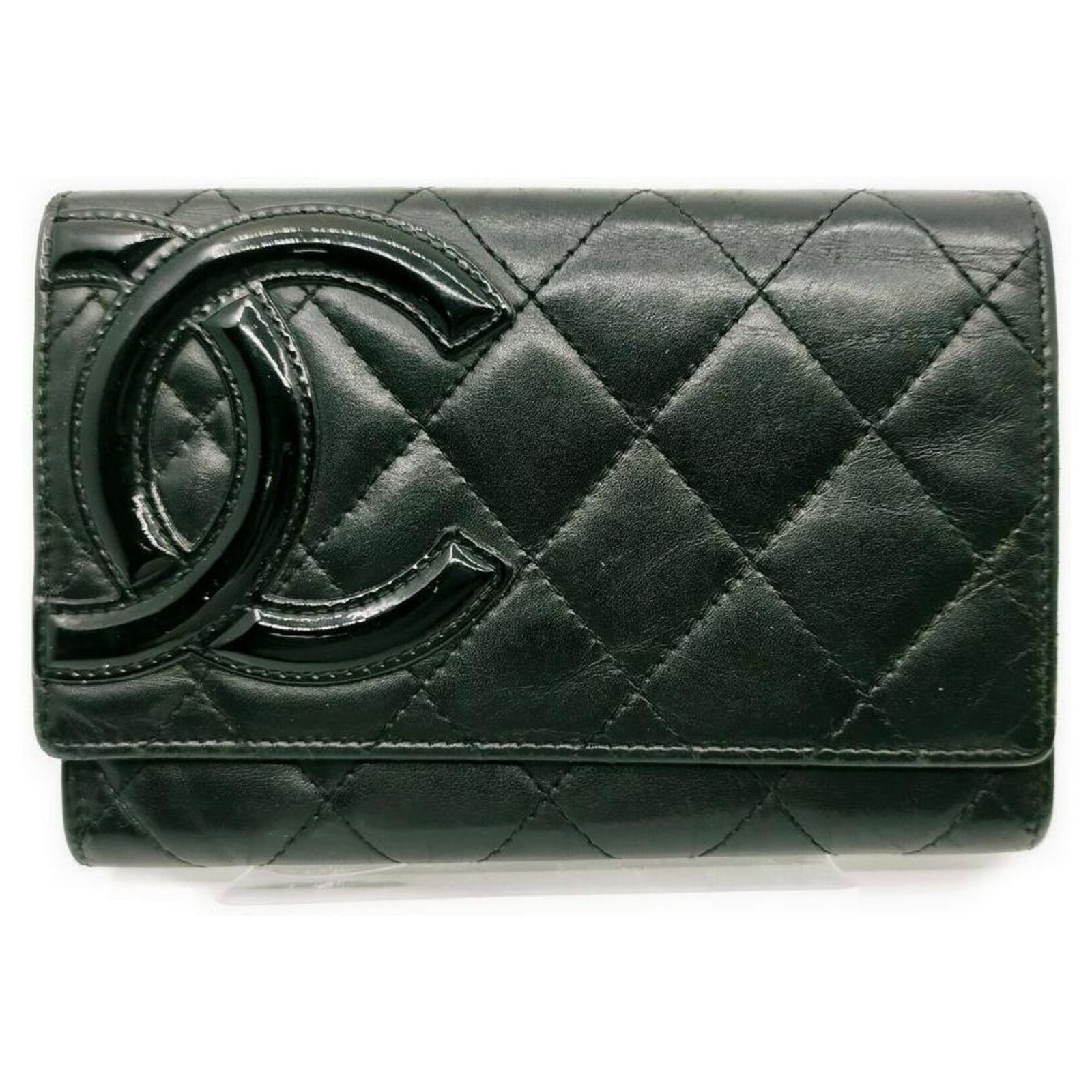 Chanel Black Quilted Lambskin Cambon Ligne Card Holder Flap Wallet  ref.328586 - Joli Closet