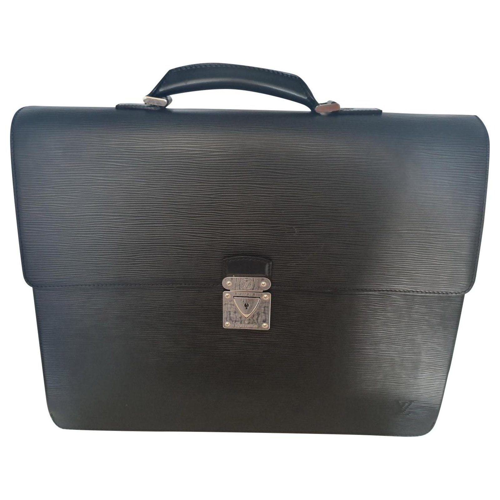 Louis Vuitton Robusto satchel Black Leather ref.330223 - Joli Closet