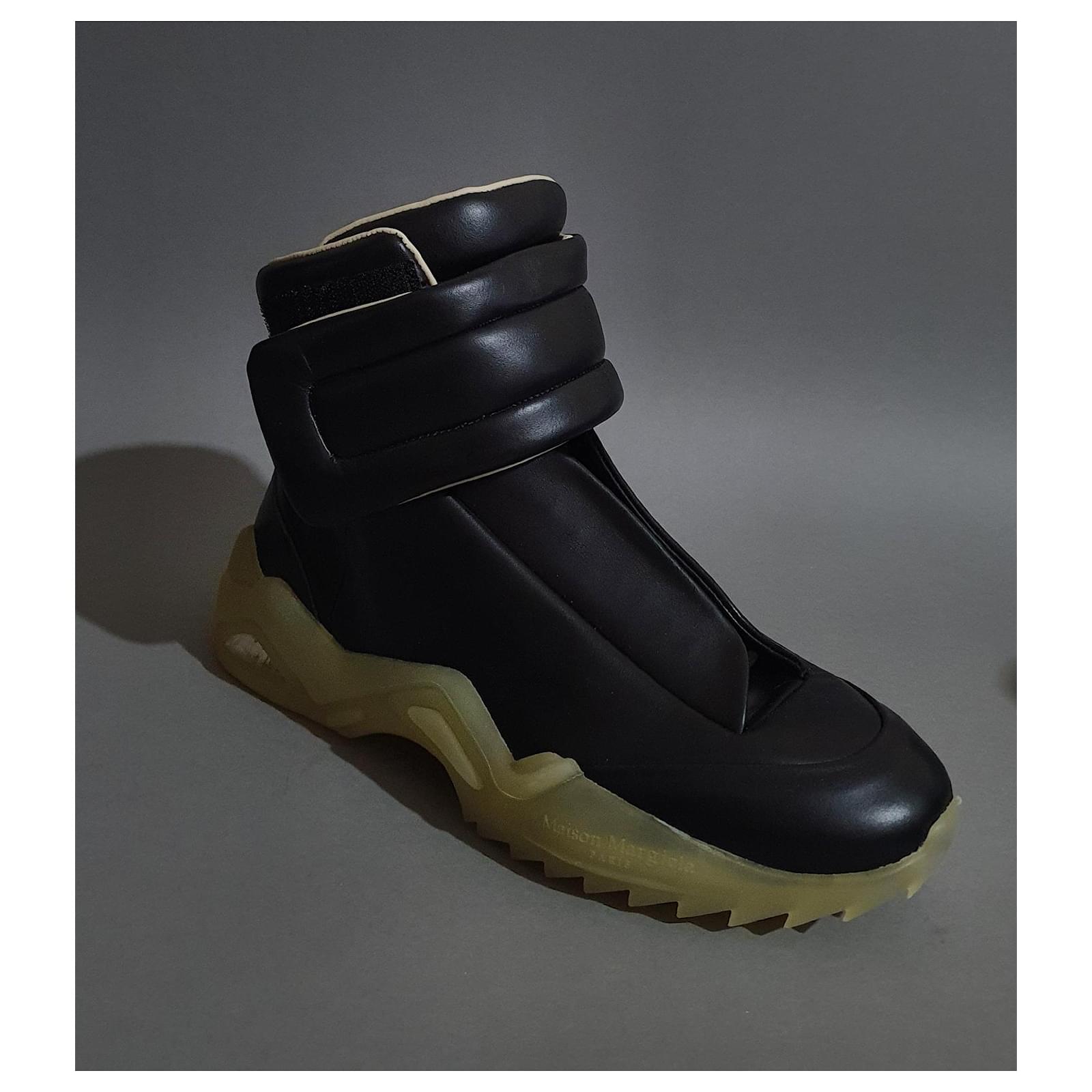 Maison Martin Margiela Future High-Top Sneakers Black Leather ref