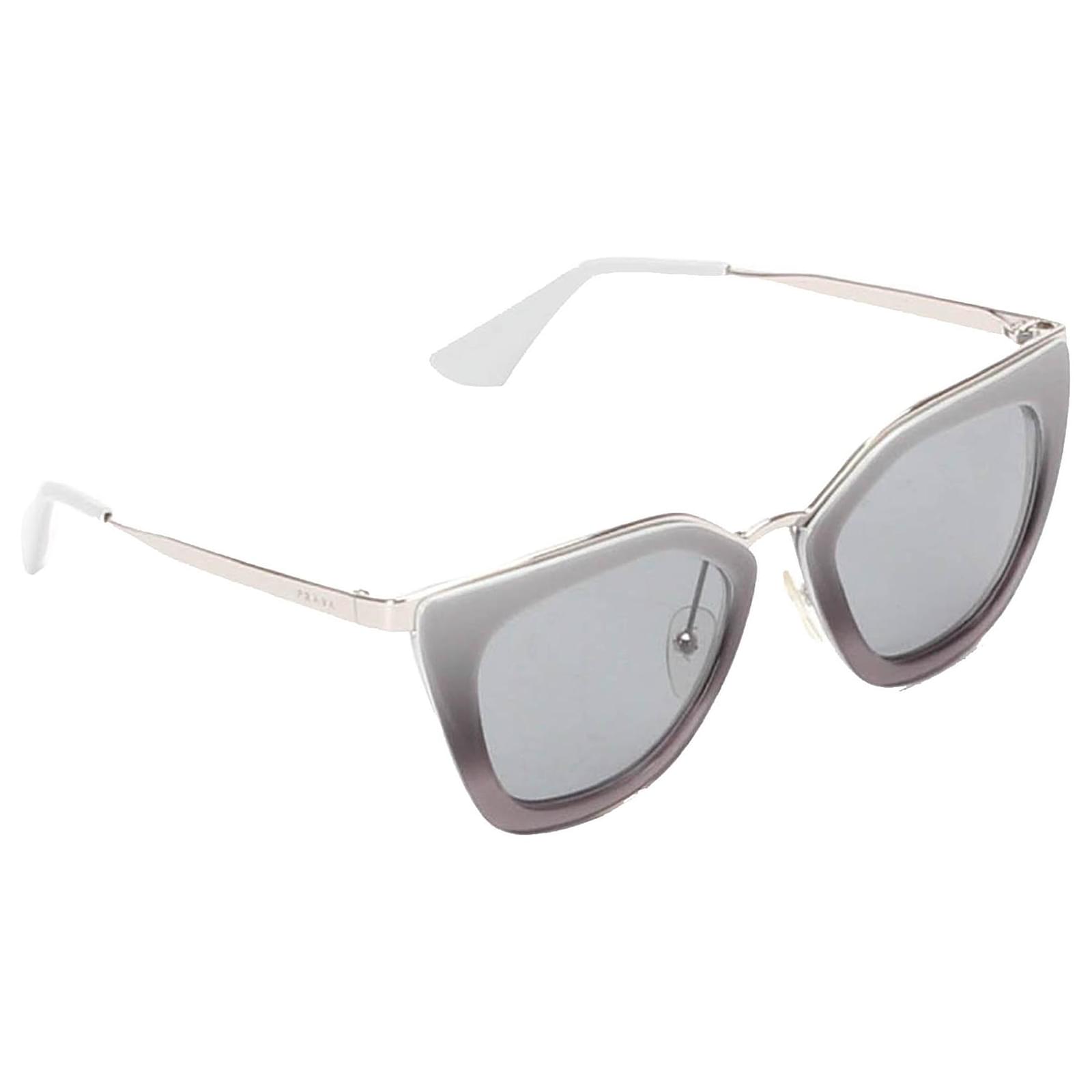 Occhiali da sole colorati Prada Cat Eye grigi Grigio Plastica ref.332348 -  Joli Closet