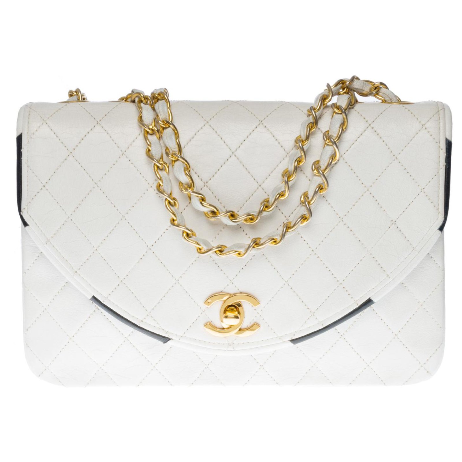 Gorgeous Chanel Classic Full Flap shoulder bag in white quilted