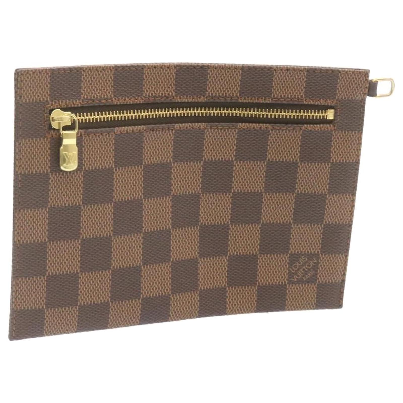 Louis Vuitton 2021 Monogram Neverfull Pouch - Brown Clutches