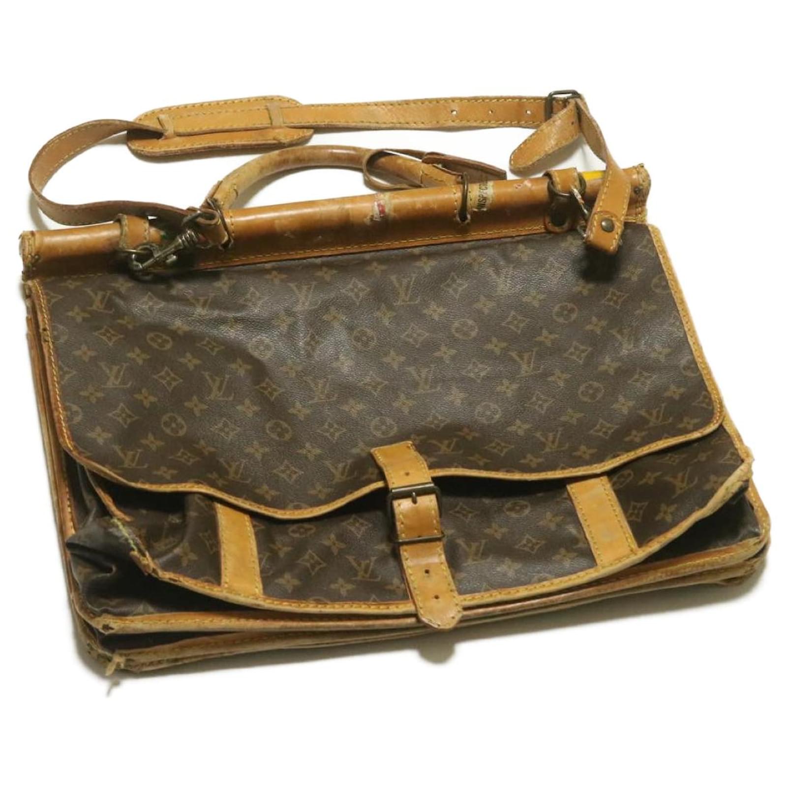 LOUIS VUITTON Monogram Sac Kleber Travel Bag M58122 LV Auth gt388 Cloth  ref.334357 - Joli Closet