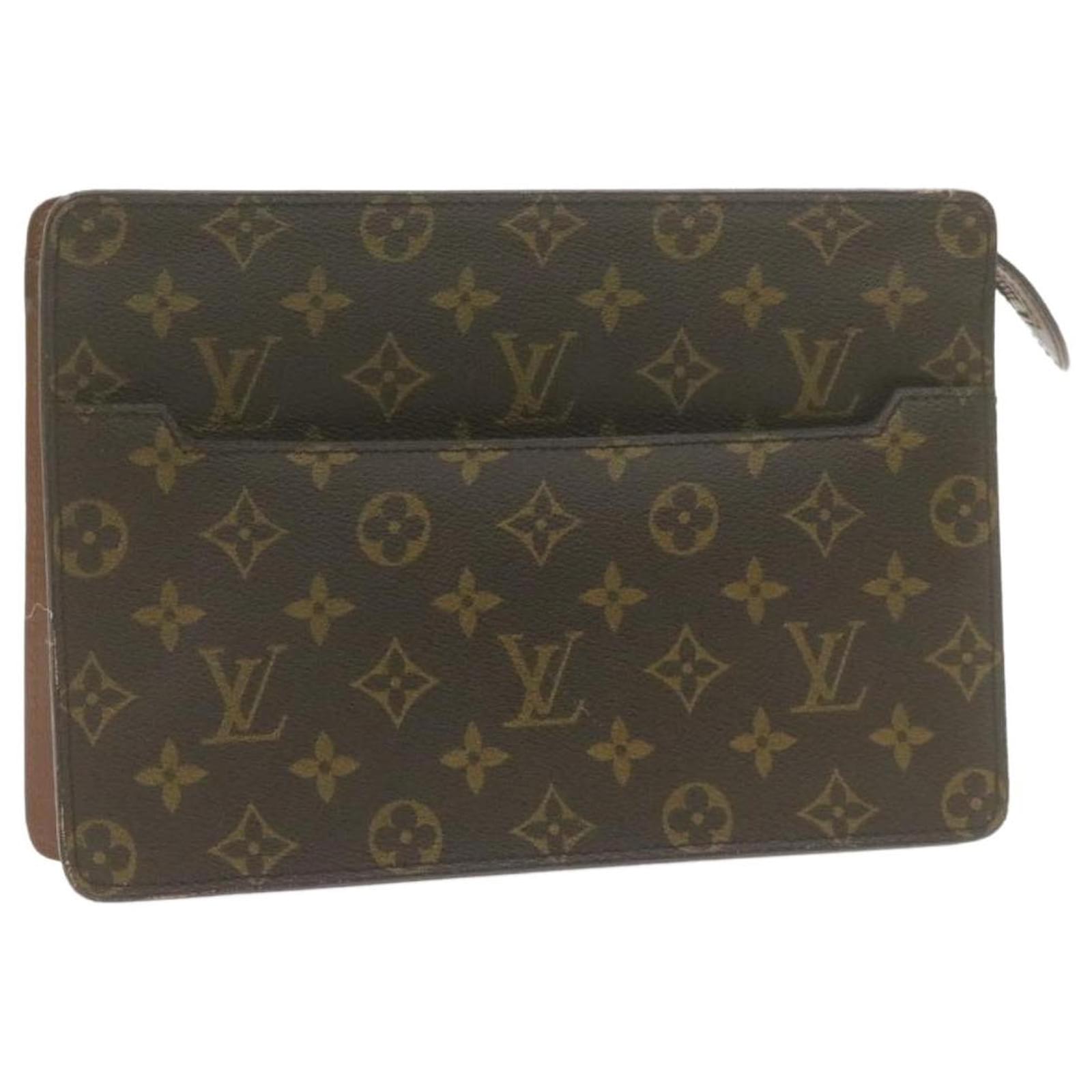 louis vuitton monogram pochette homme