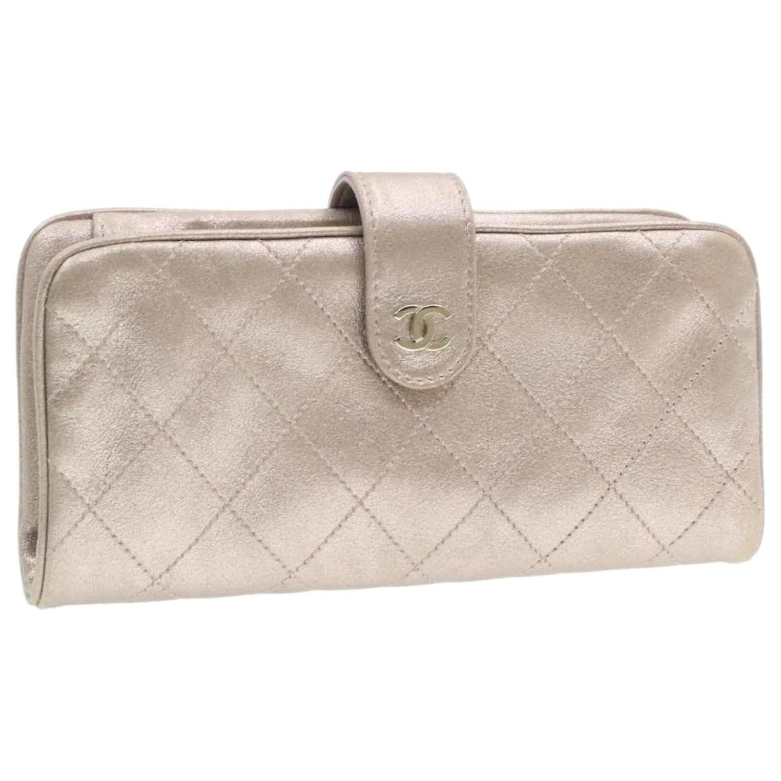 Chanel Womens Quilted Matelasse Long Wallet