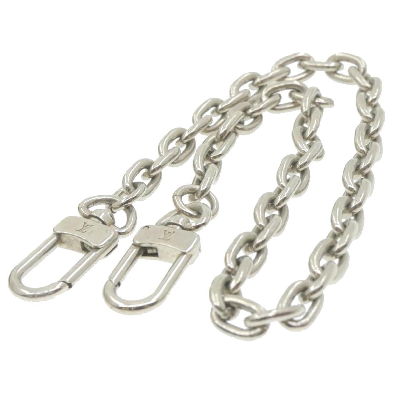 LOUIS VUITTON Correa de cadena en tono plateado Auth 21682 Plata Metal  ref.336361 - Joli Closet