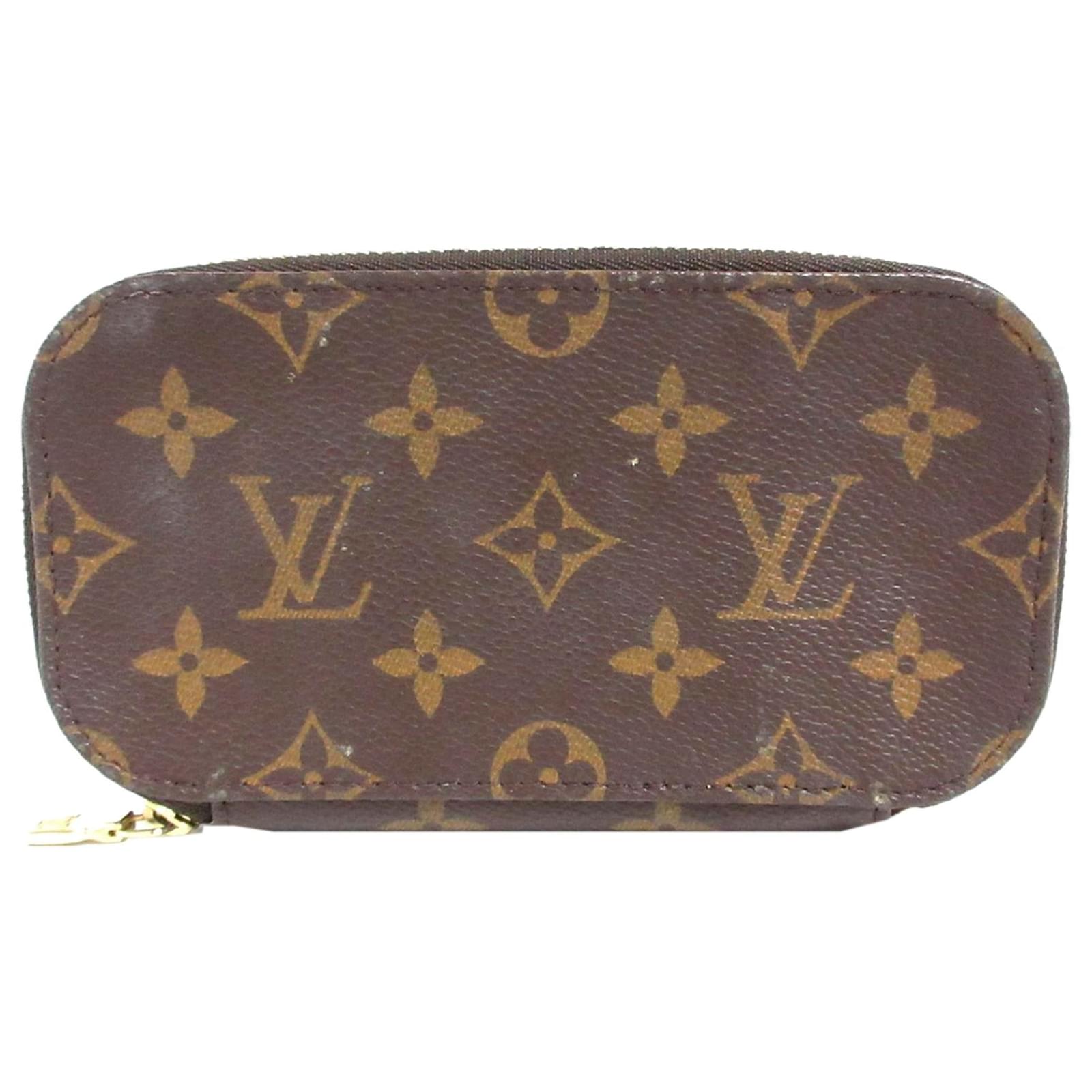 louis vuitton trousse blush pm