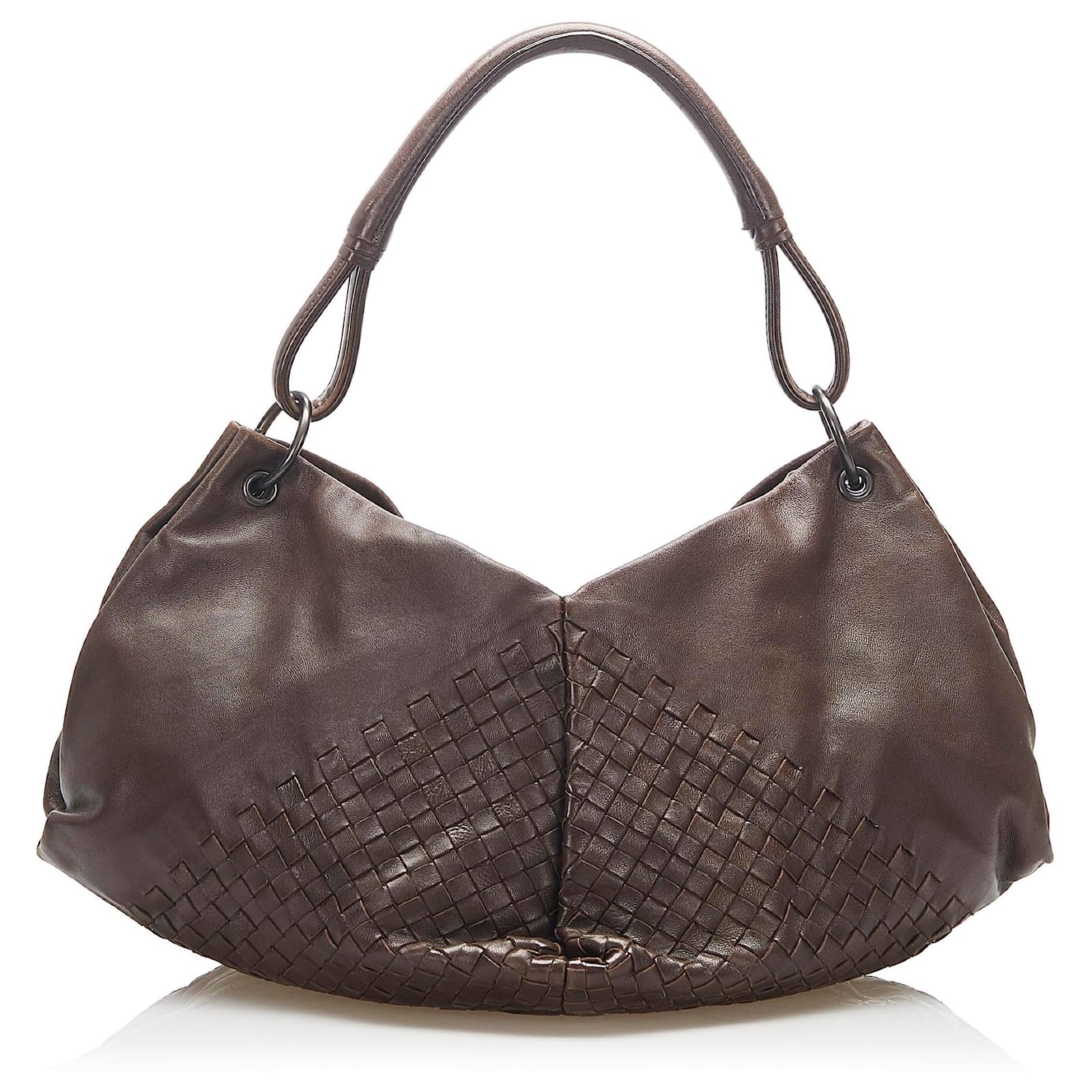 Intrecciato Leather Shoulder Bag in Brown - Bottega Veneta