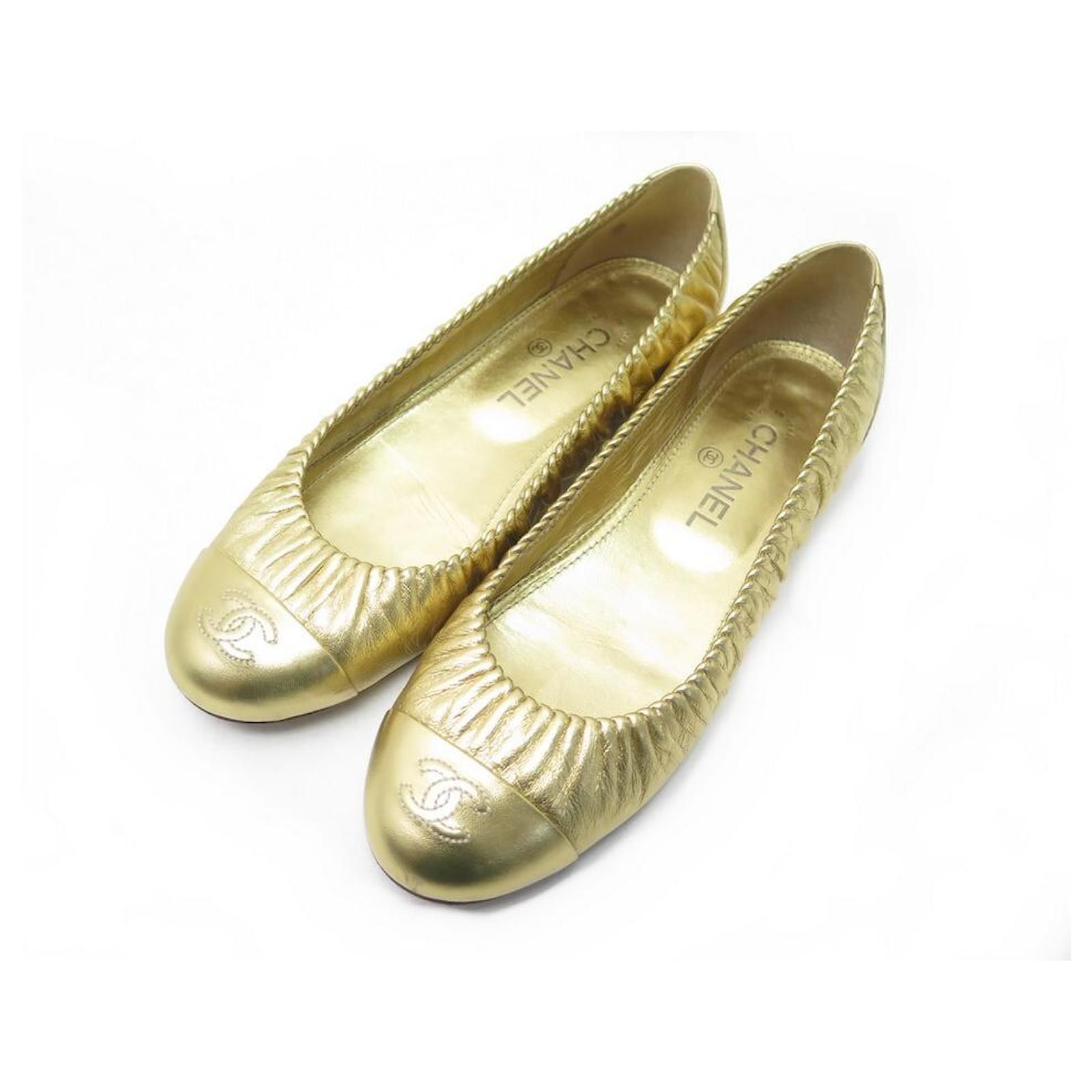 NEW CHANEL BALLERINA CC G LOGO SHOES31731 40 NEW SHOES GOLD LEATHER