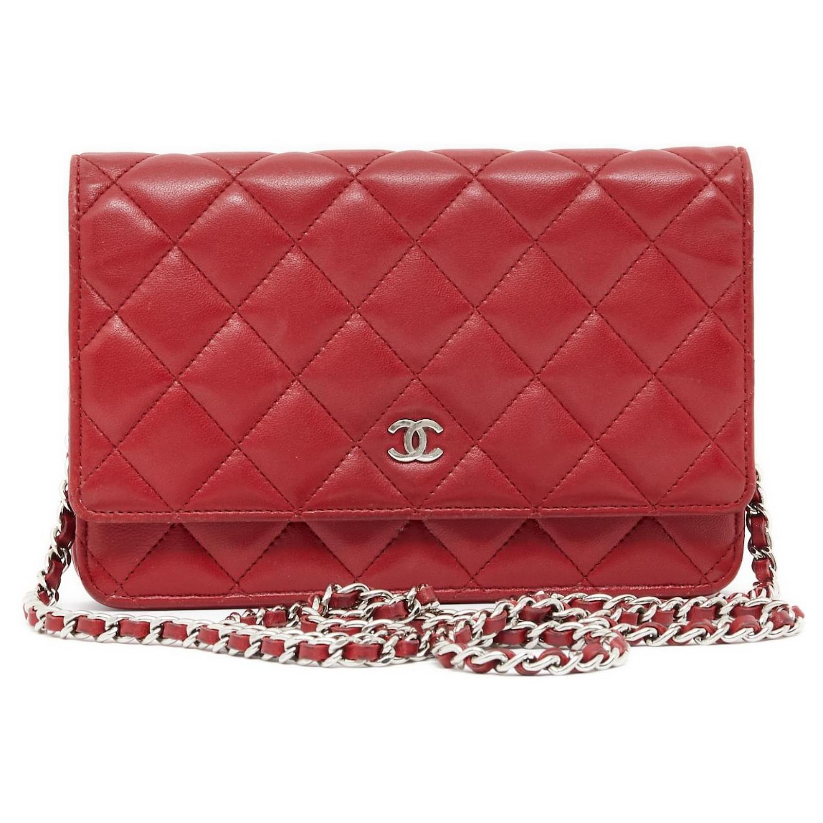 WALLET ON CHAIN WOC RED 2010/2011