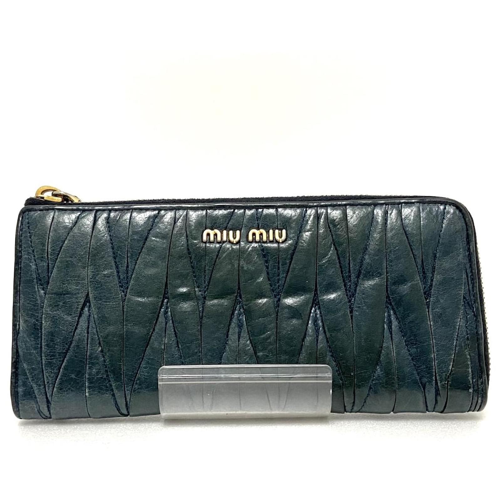 miu miu green wallet