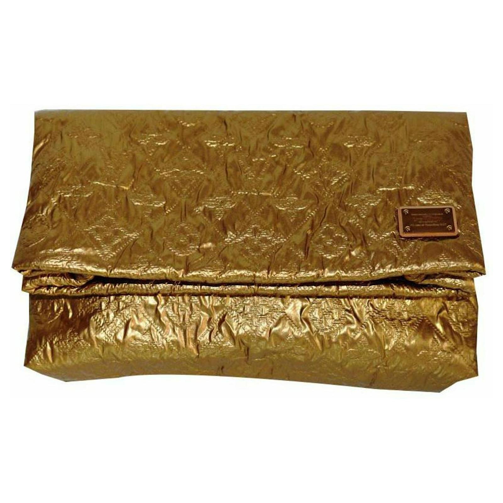 Louis Vuitton Gold Monogram Coated Fabric Limited Edition Limelight African  Queen Clutch Bag