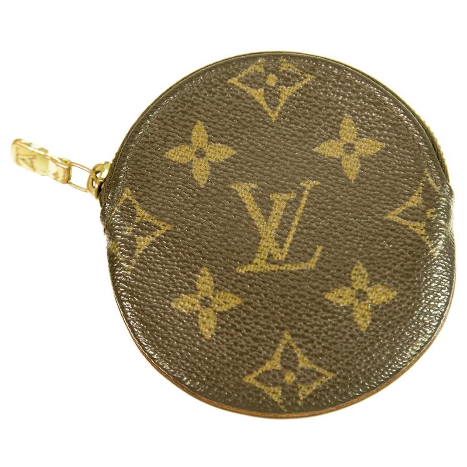 lv small coin purse