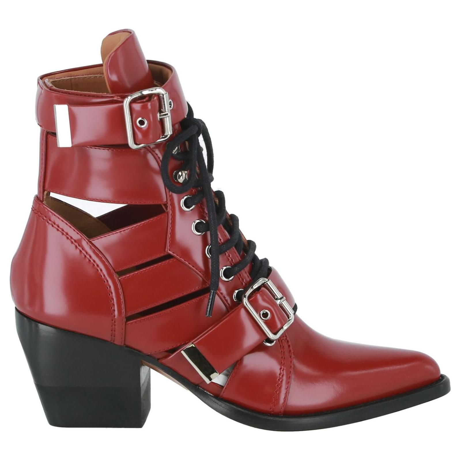 chloe red boots