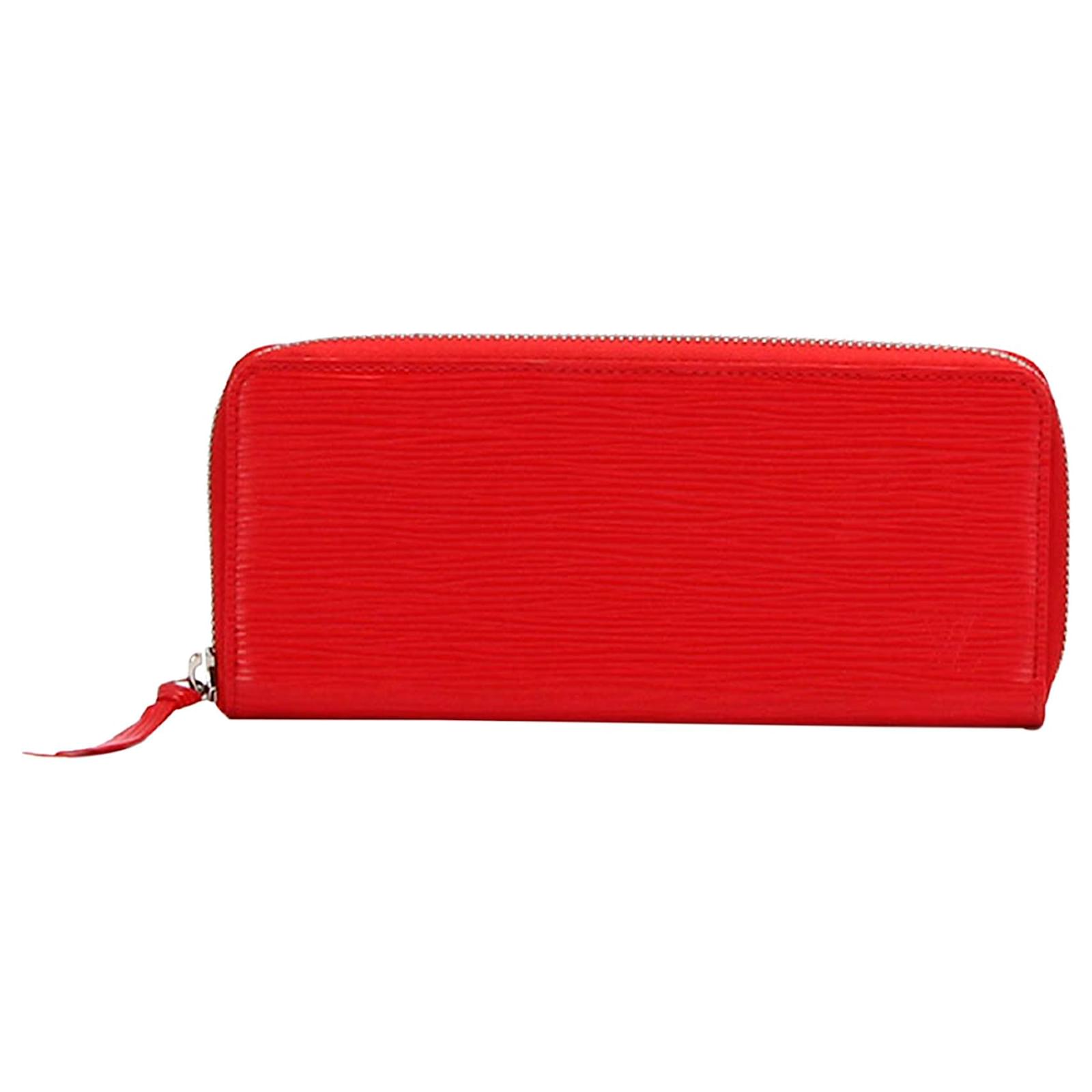 Louis Vuitton Red Epi Clemence Wallet Leather ref.345828 - Joli Closet