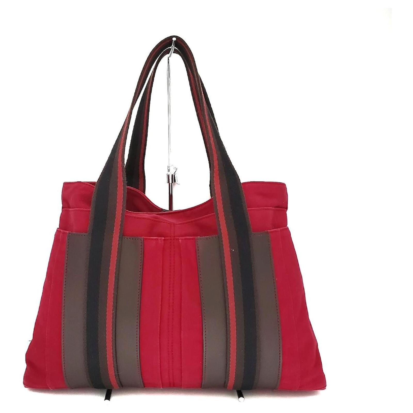 Hermès Troca Red Cloth ref.346487 - Joli Closet