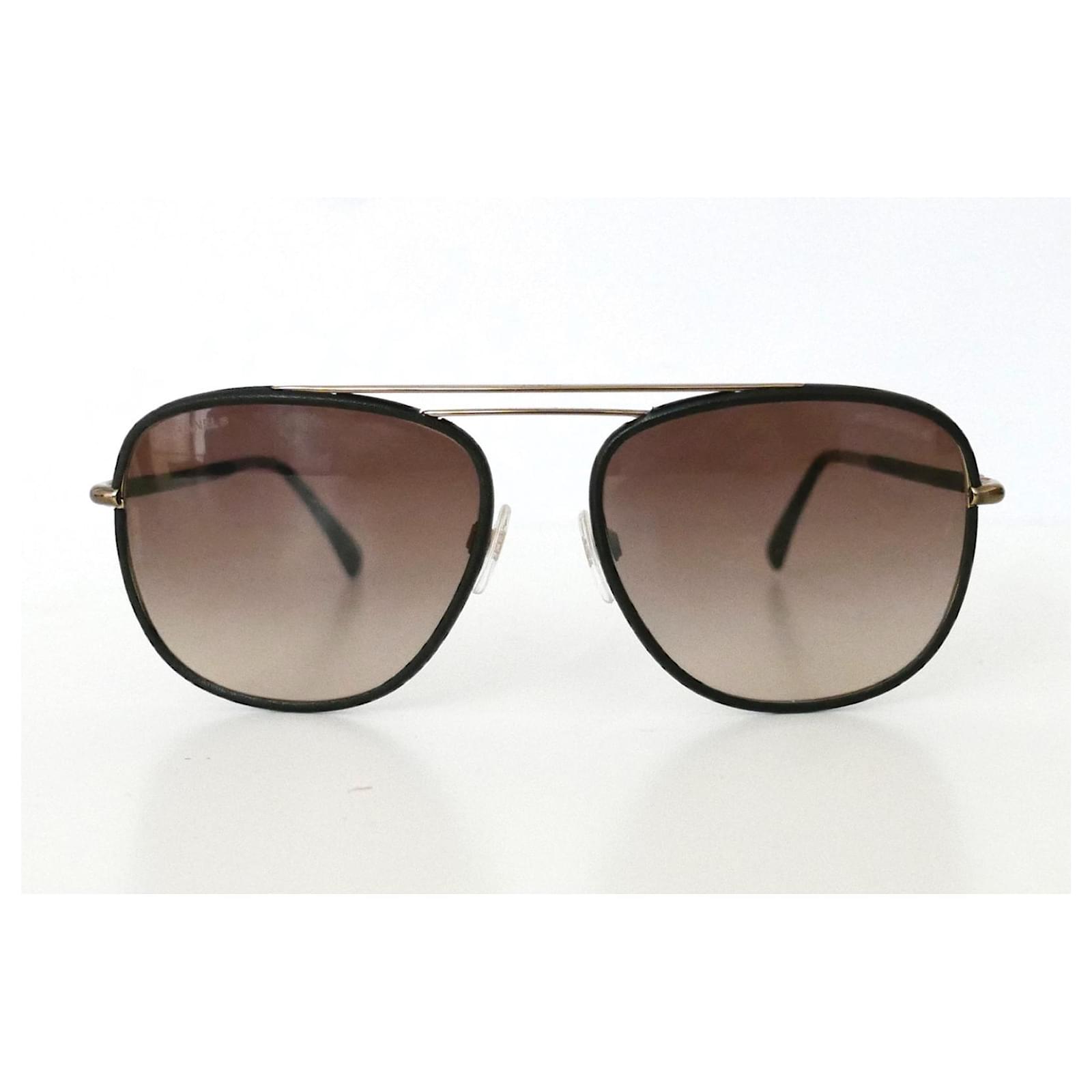 Chanel Pilot Sunglasses Black Metal ref.346522 - Joli Closet
