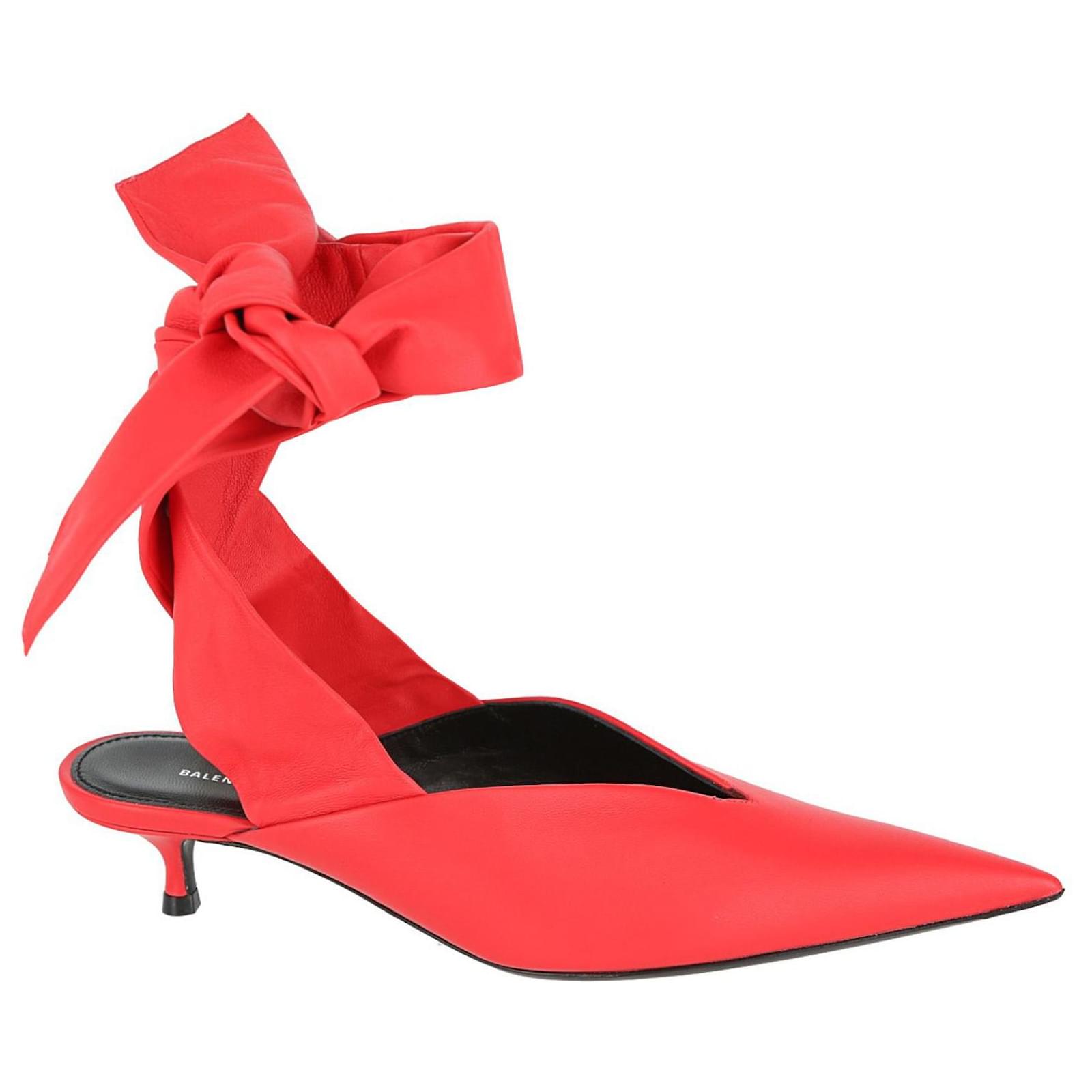 balenciaga mules red