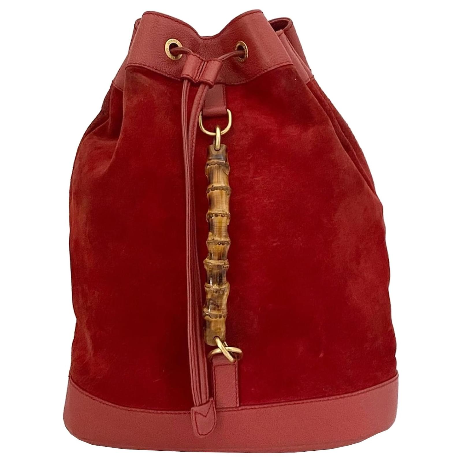 Sac seau en daim de bambou rouge Gucci Suede Cuir Veau façon