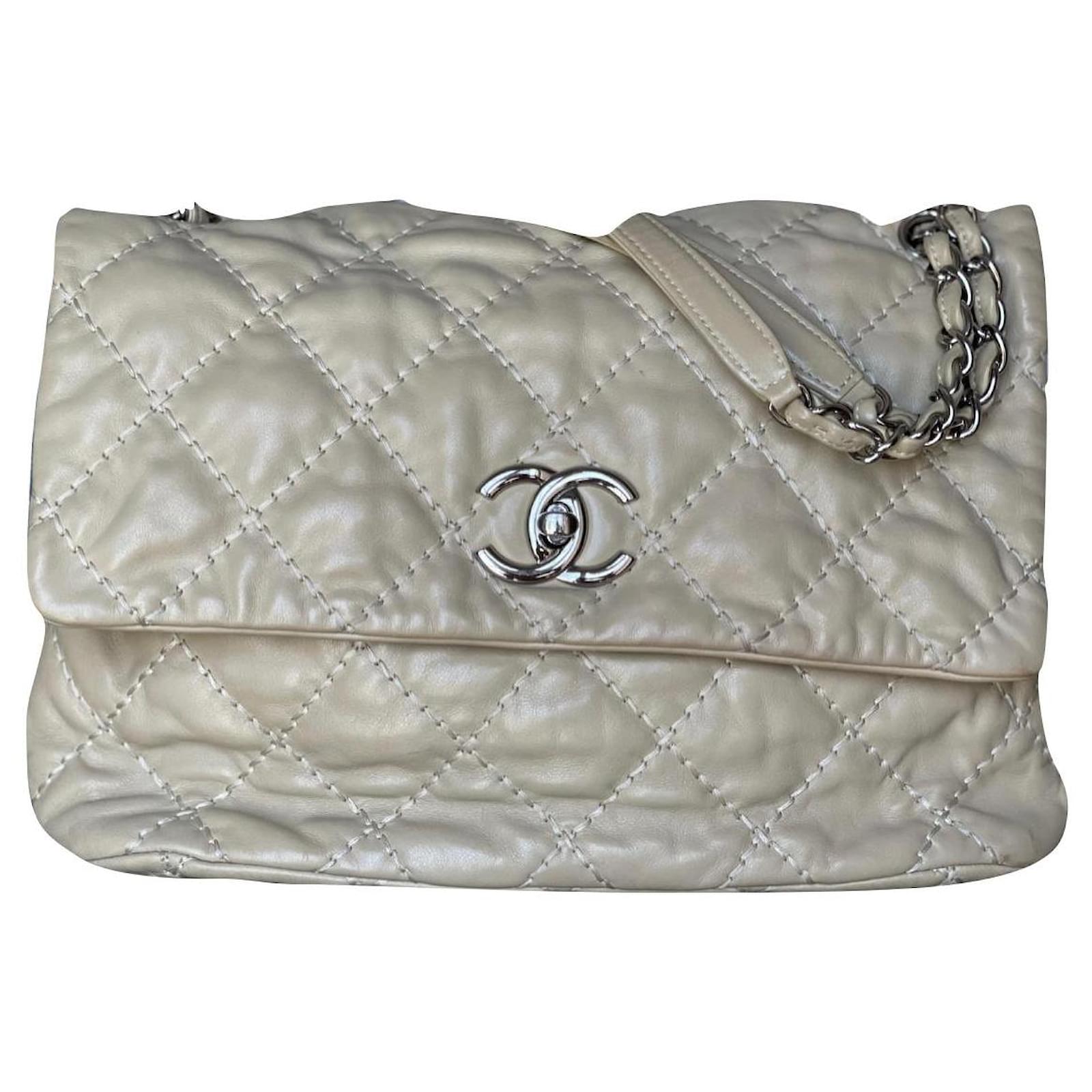 Large classic chanel flap bag with silver hw Goatskin ref.348196 - Joli Closet
