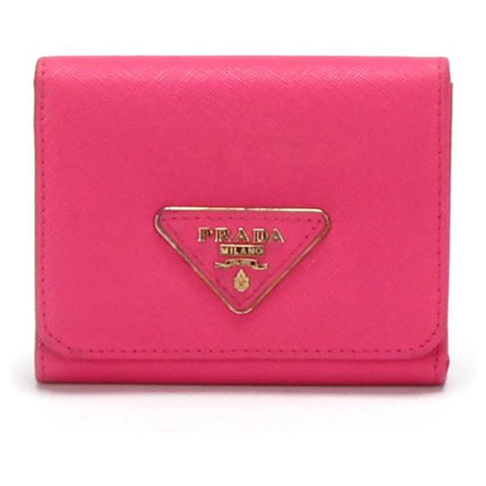 PRADA wallet Fuschia Leather ref.350063 Joli Closet
