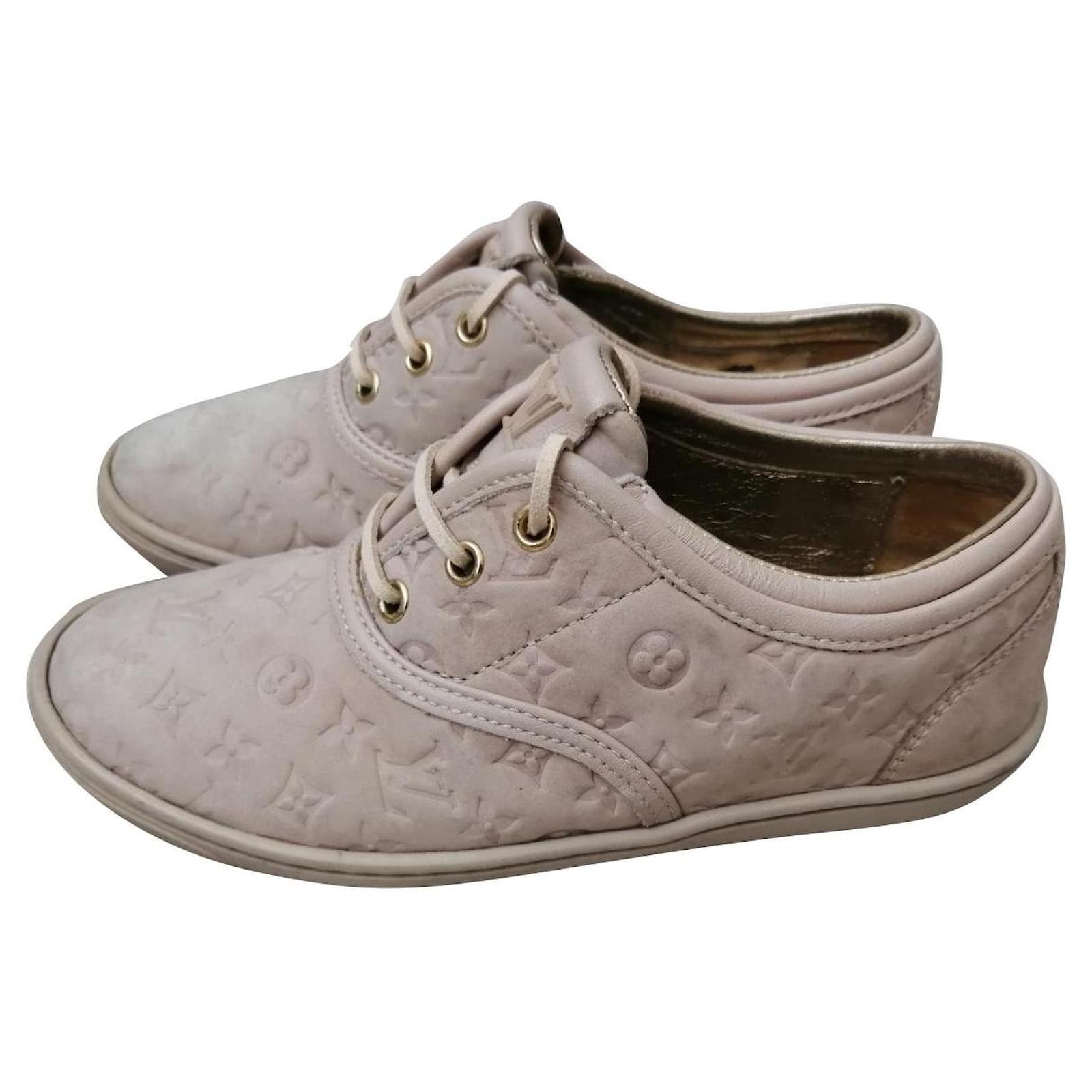 Louis Vuitton Sneakers Beige Leather ref.350676 - Joli Closet