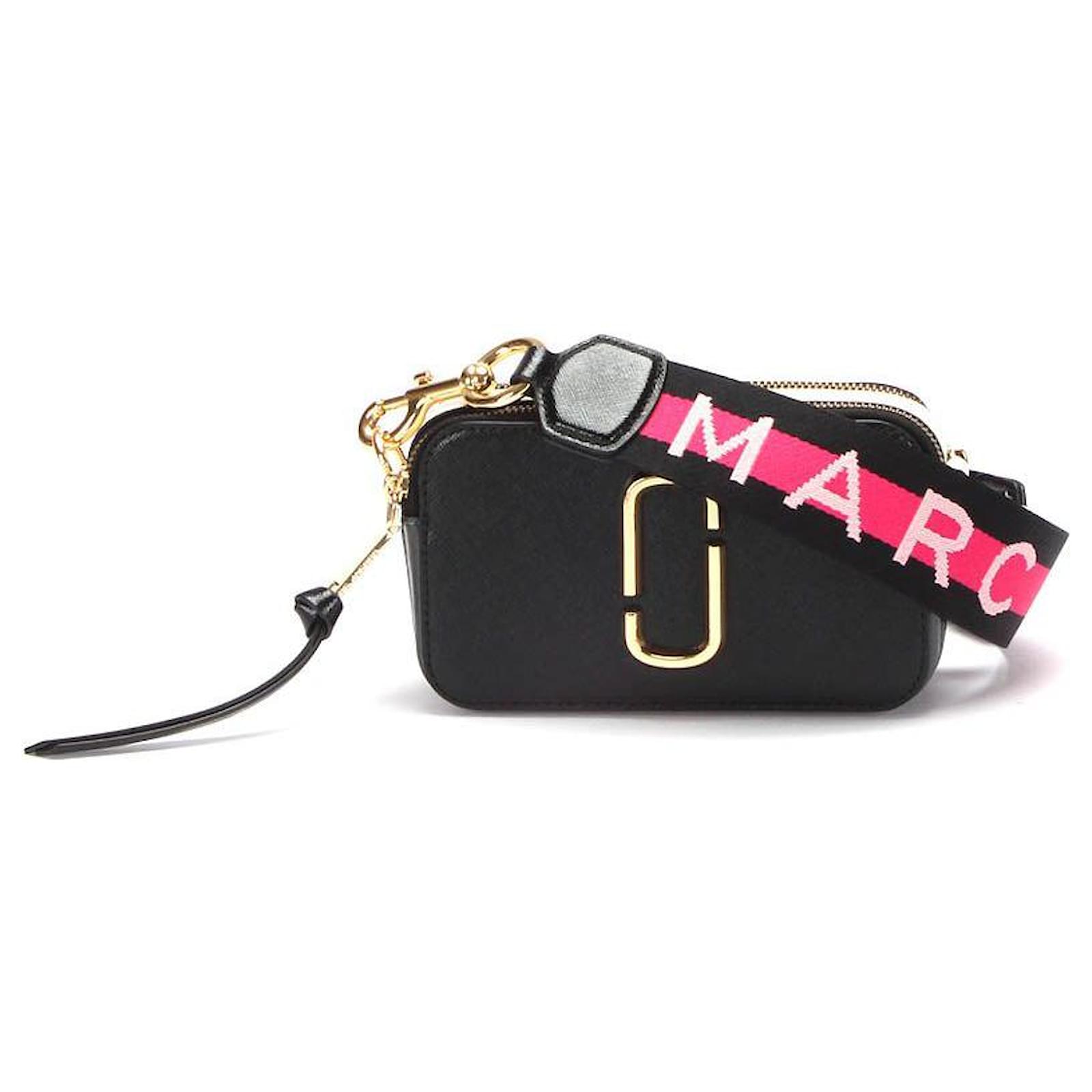 MARC JACOBS SNAPSHOT BAG IN BLACK LEATHER