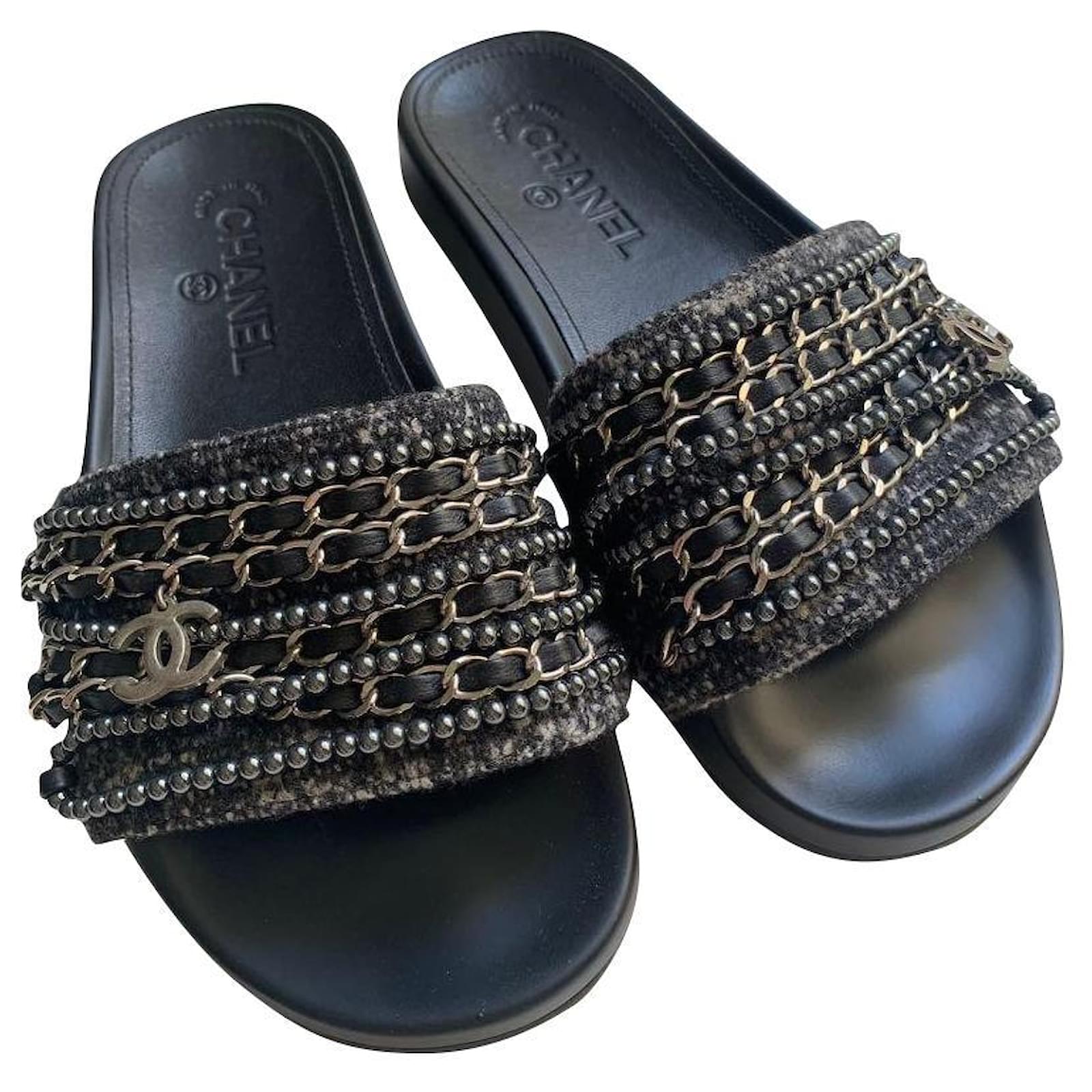 Chanel Chain Leather Slides Sandals Black  - Joli Closet