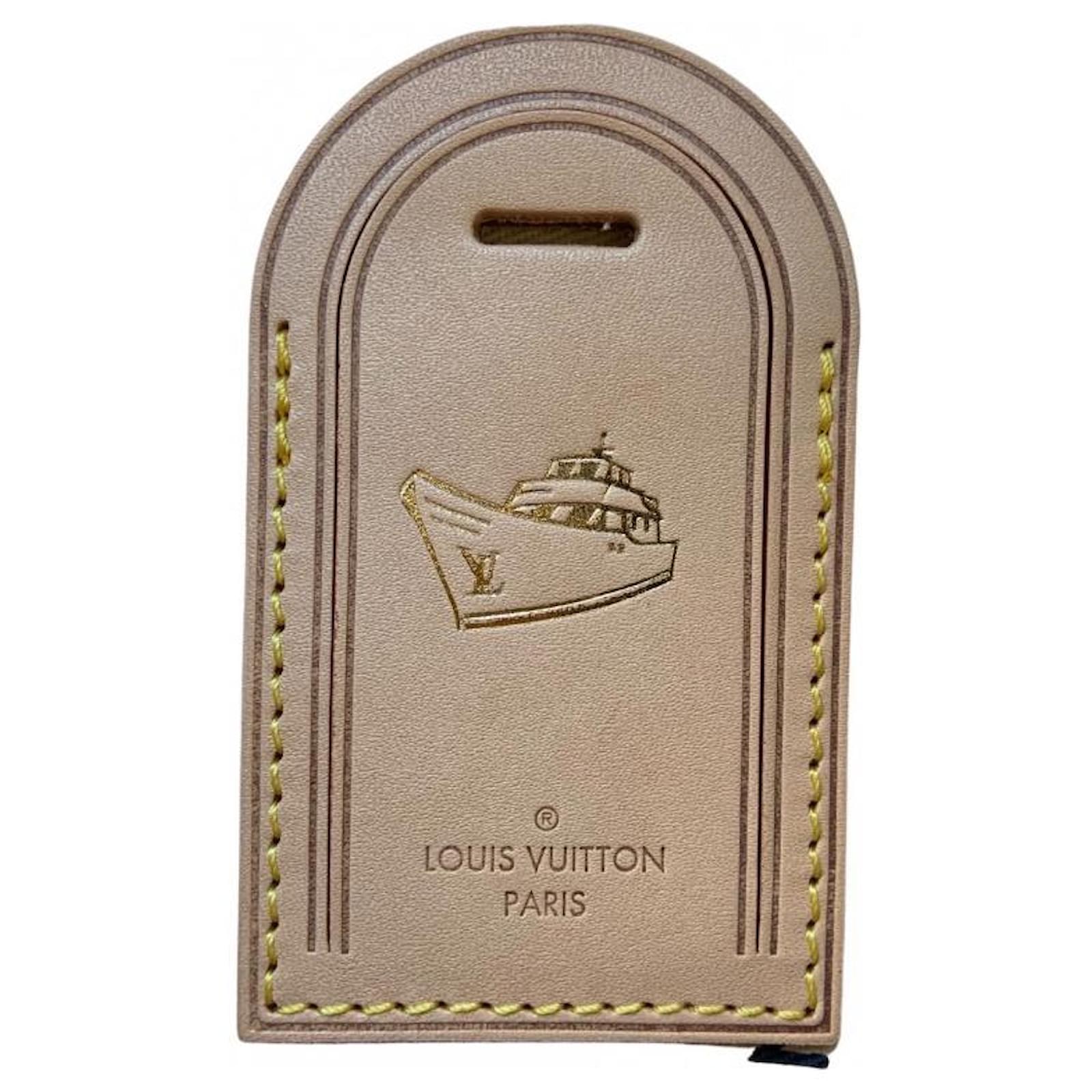 Louis Vuitton Large size luggage tag hot stamping Taiwan boat