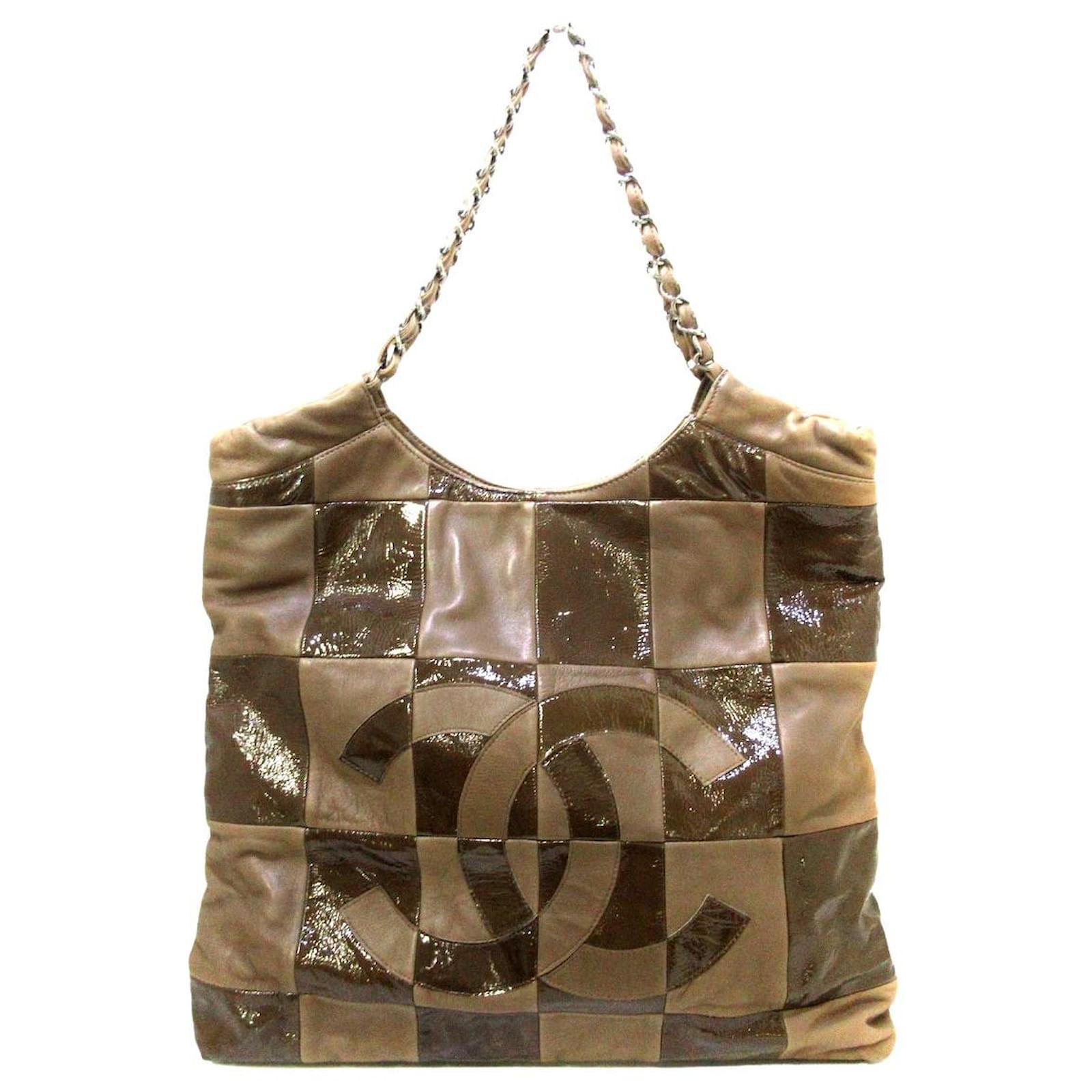 Chanel tote bag Khaki Leather ref.356858 - Joli Closet