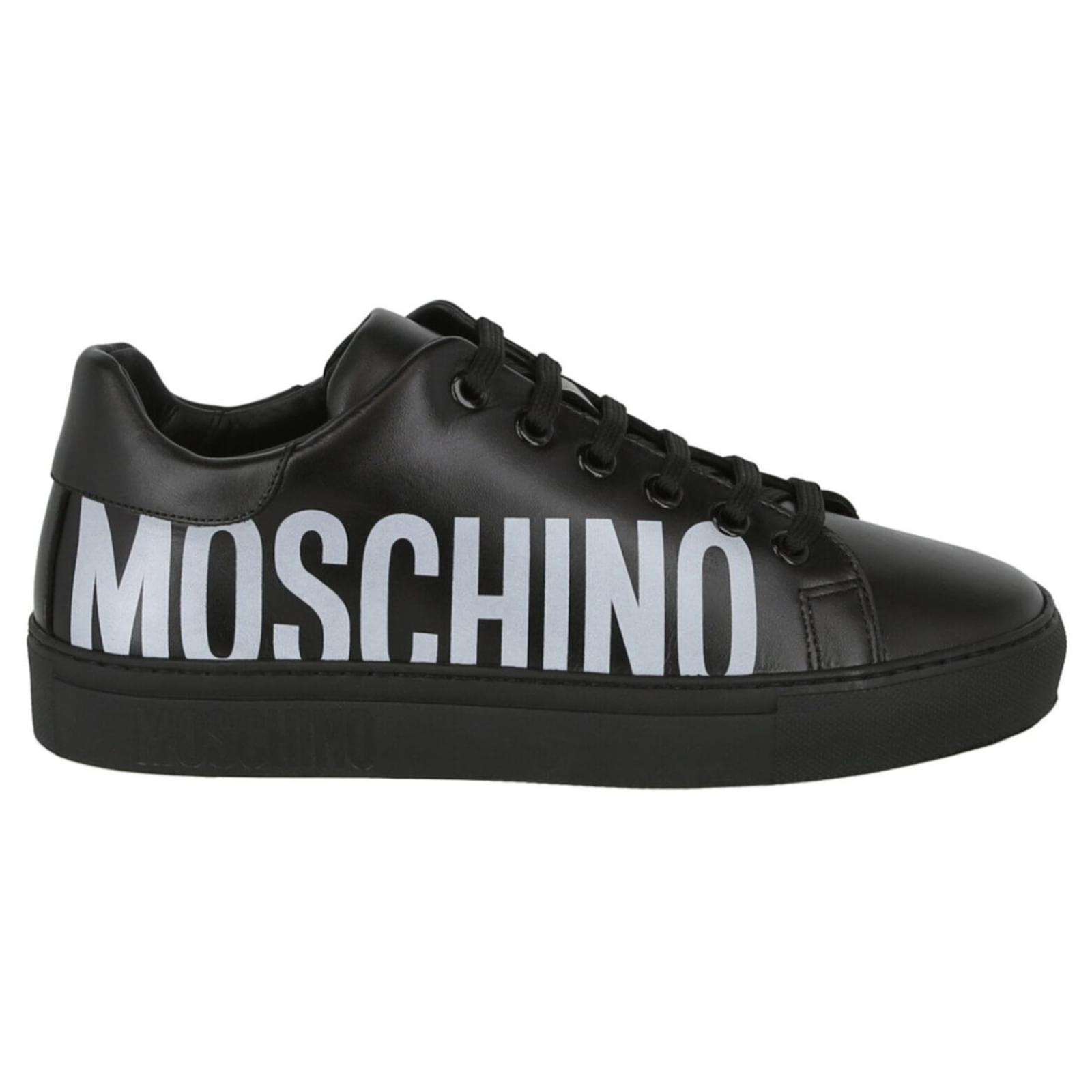 Moschino Womens Logo Leather Sneakers Black ref.356982 - Joli Closet