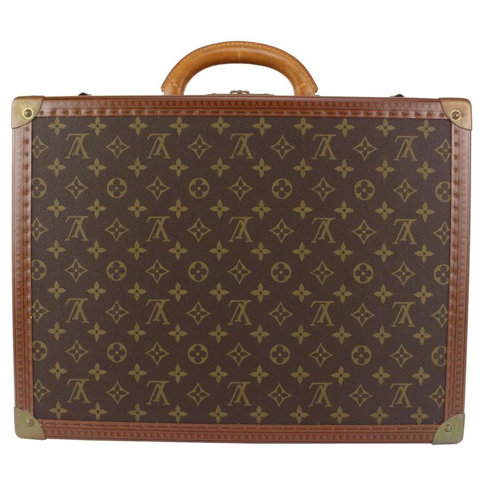 Original Louis Vuitton Monogrammed Steamer Trunk, Fully Complete with All  Pieces