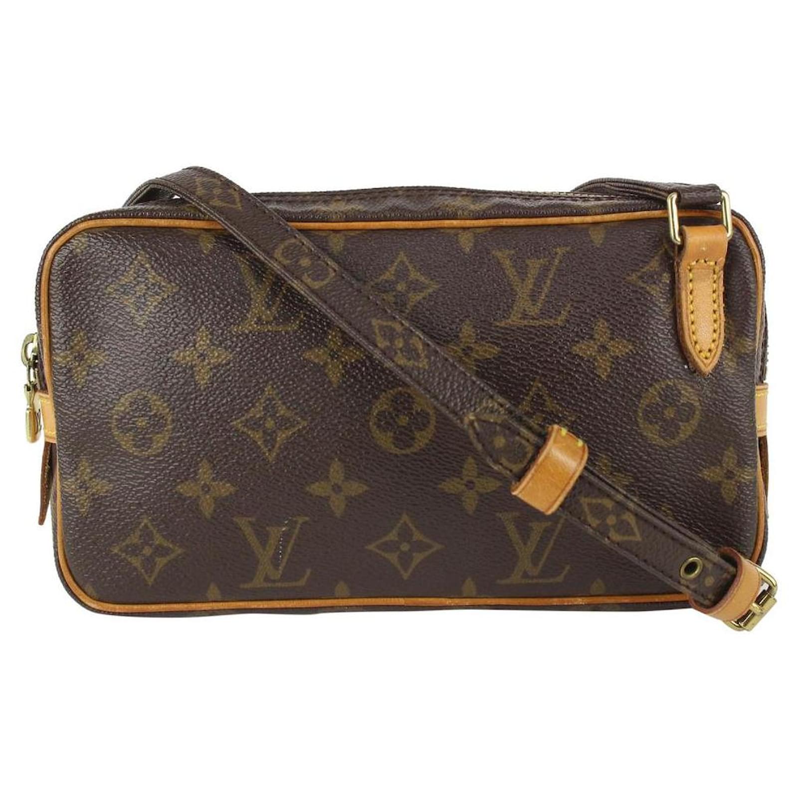 Louis Vuitton Monogram Pochette Marly Bandouliere Crossbody Bag Leather  ref.359573 - Joli Closet