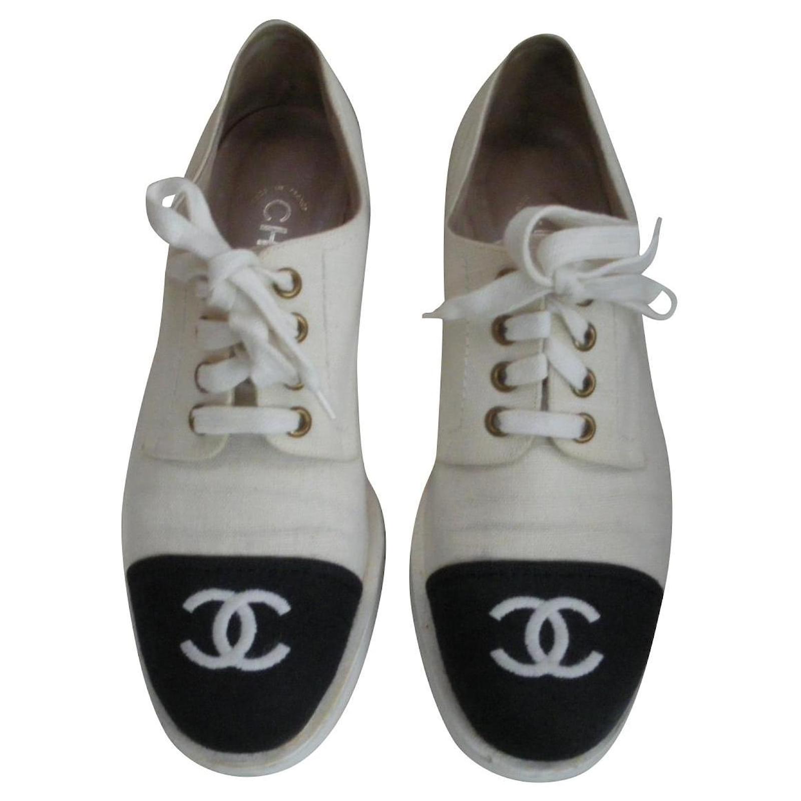 SOLD @ AUCTION * CHANEL Vintage Sneakers  Chanel shoes, Vintage chanel,  Vintage sneakers